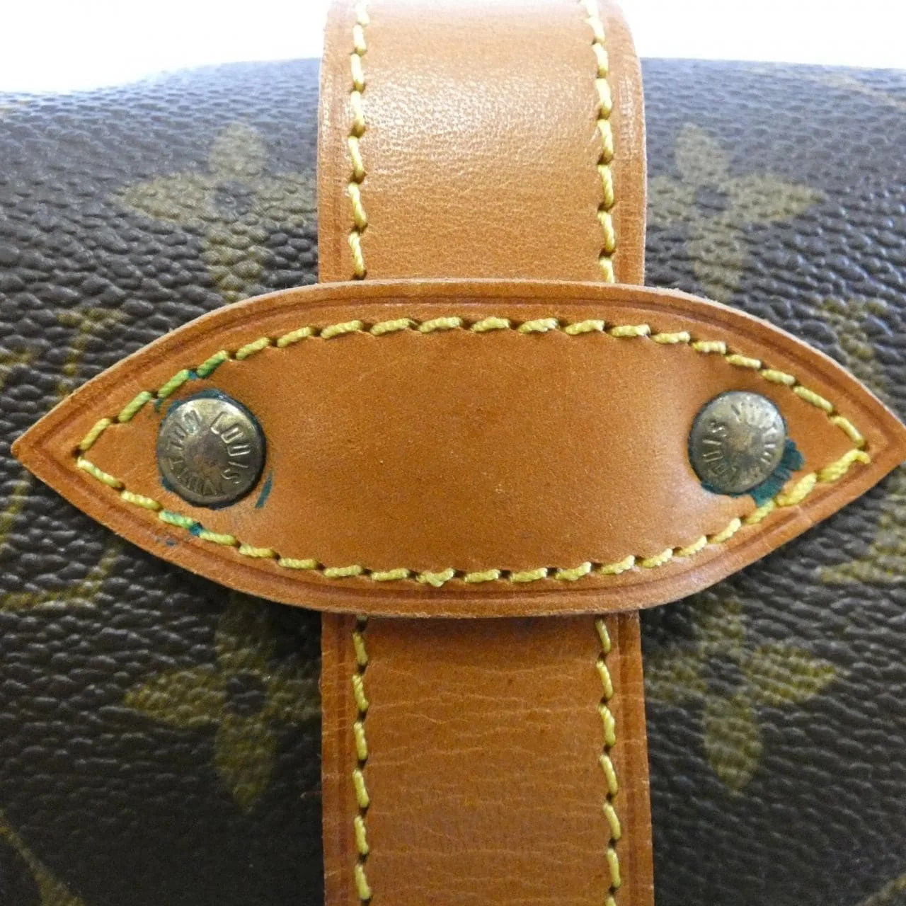 LOUIS VUITTON Saumur M42254 Shoulder Monogram 黑色 Monogram 中古品B - 縮圖 5