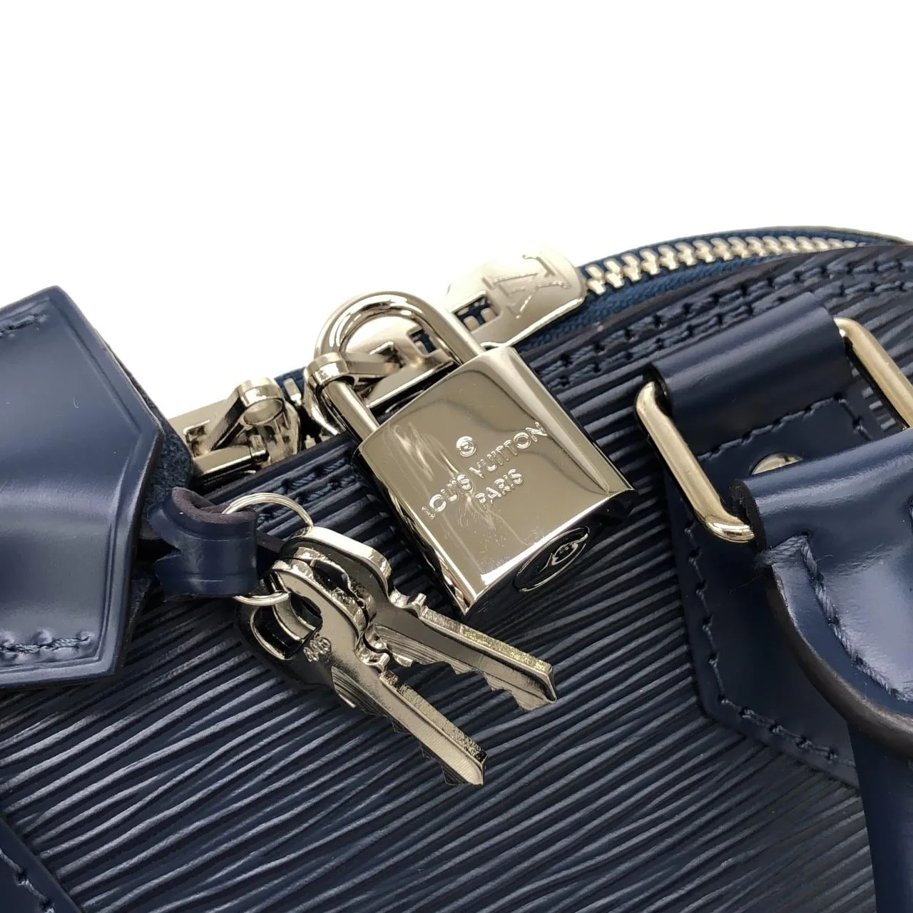 LOUIS VUITTON Alma M40855 Handbag Epi 3