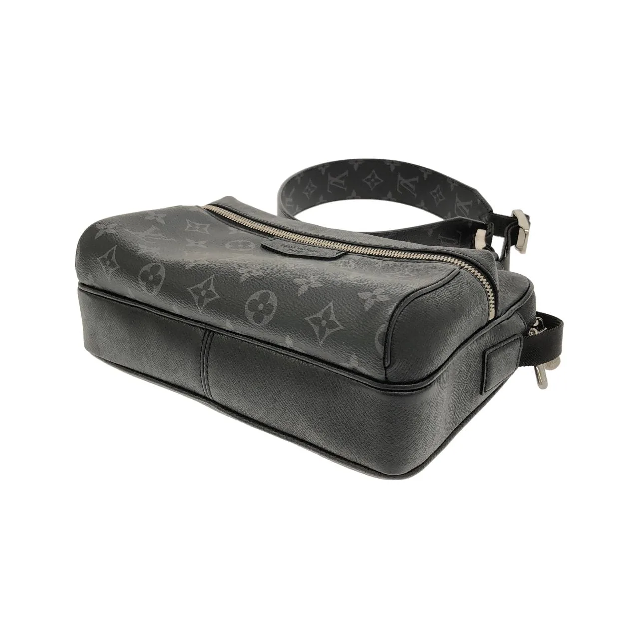LOUIS VUITTON M30233 Shoulder Canvas 3