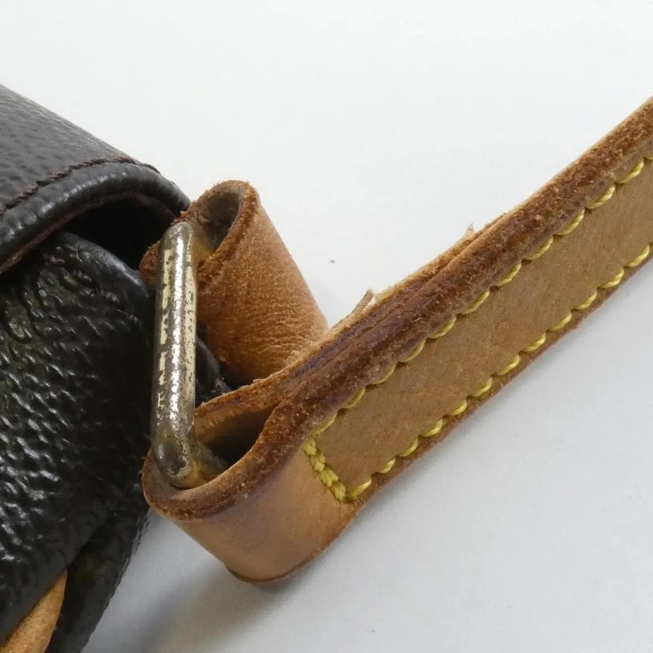 LOUIS VUITTON Musette M51387 Shoulder Monogram Black Monogram Rank A - Thumbnail 5