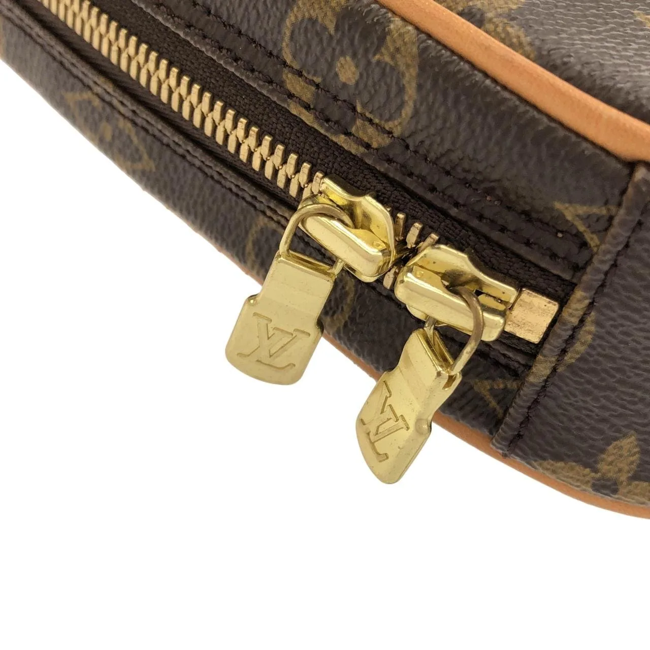 LOUIS VUITTON Pochette M51870 Shoulder Monogram 黑色 Monogram 中古品A - 縮圖 4