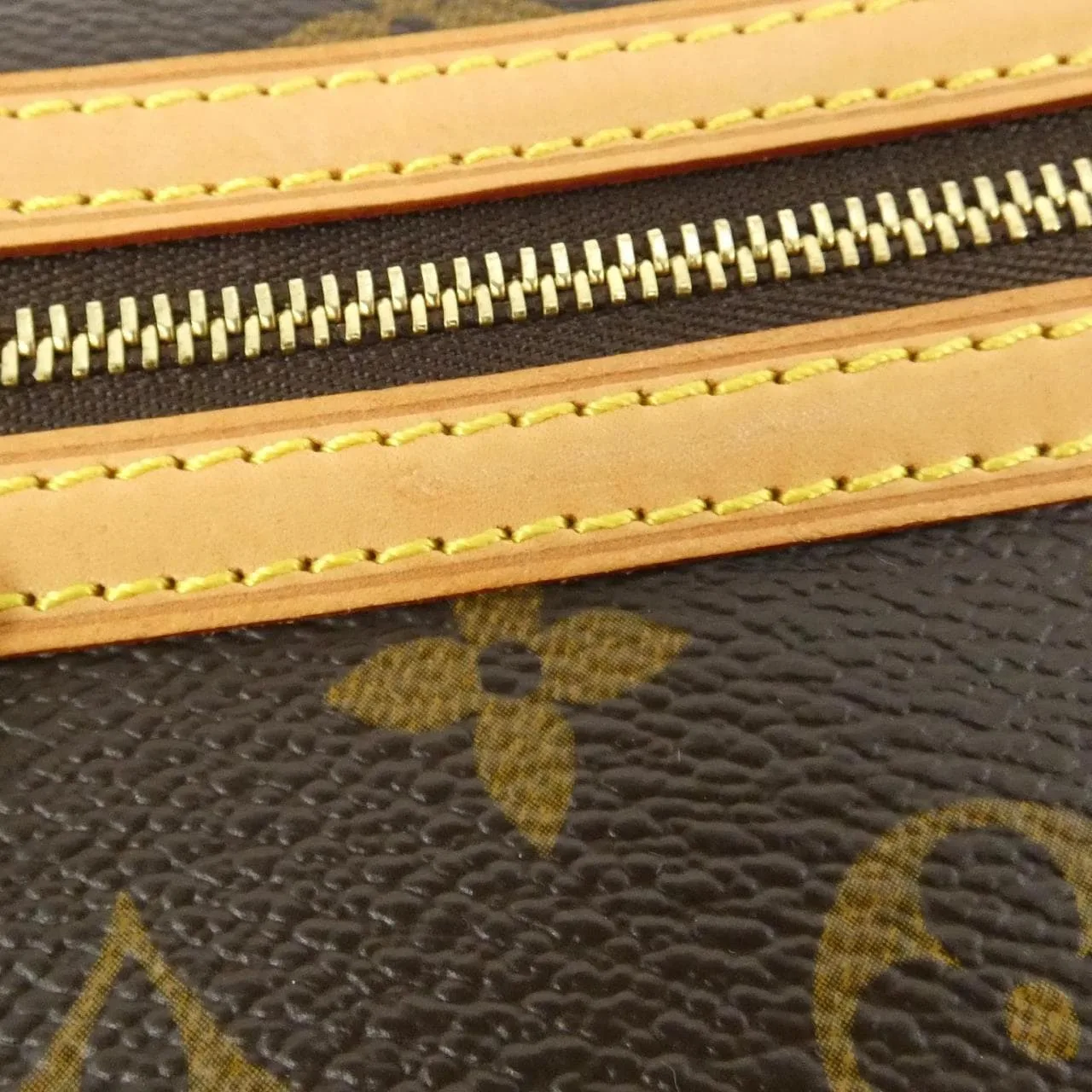 LOUIS VUITTON Bum Bag M40108 Shoulder Monogram 5