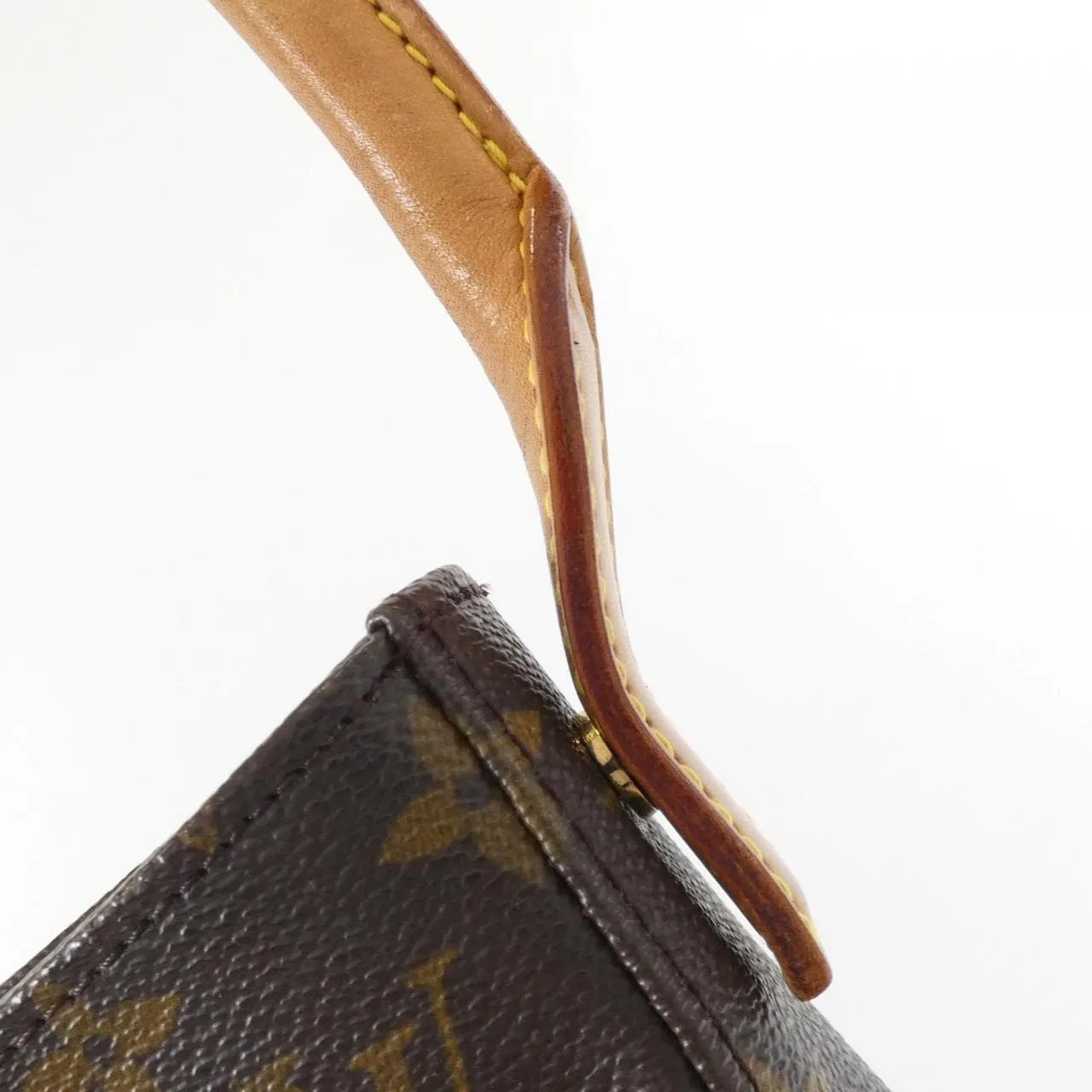 LOUIS VUITTON Looping M51145 Shoulder Monogram Black Monogram Rank B - Thumbnail 5