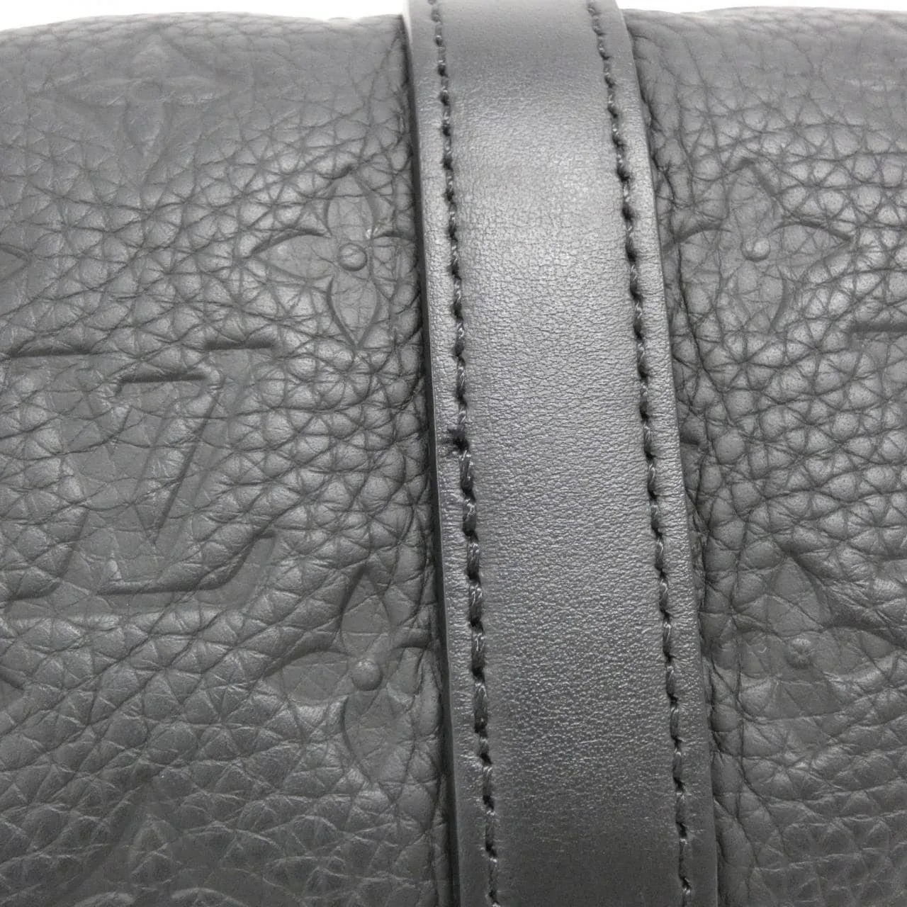 LOUIS VUITTON Keepall M20900 Boston Monogram 3
