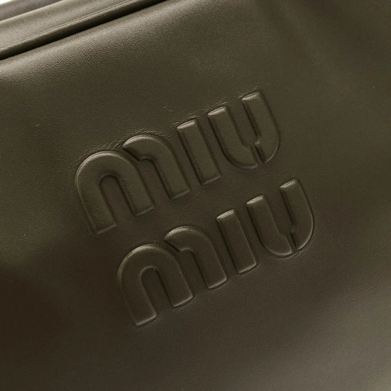 MIU MIU 5BB117 手提包 黑色 中古品A - 縮圖 4