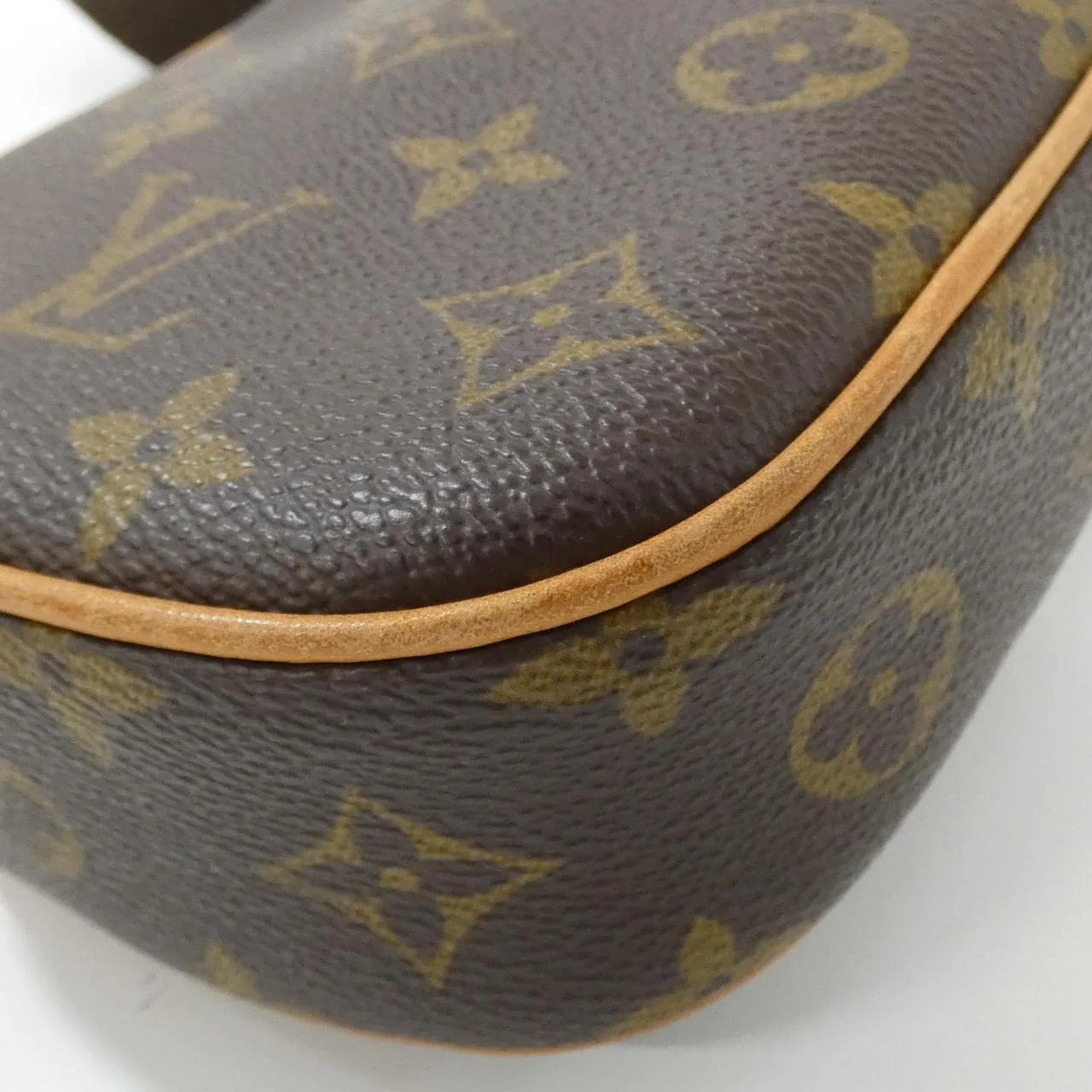 LOUIS VUITTON Pochette M51870 Shoulder Monogram Black Monogram Rank A - Thumbnail 3