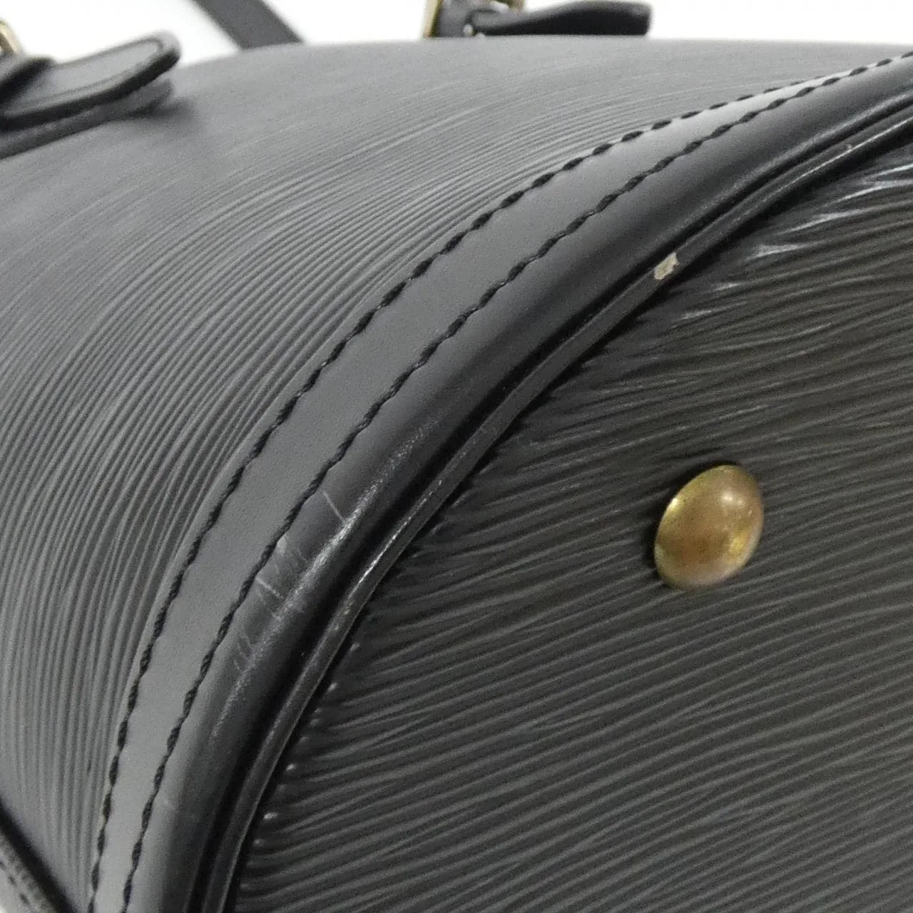 LOUIS VUITTON M58992 Shoulder Epi 黑色 Epi 中古品A - 縮圖 3