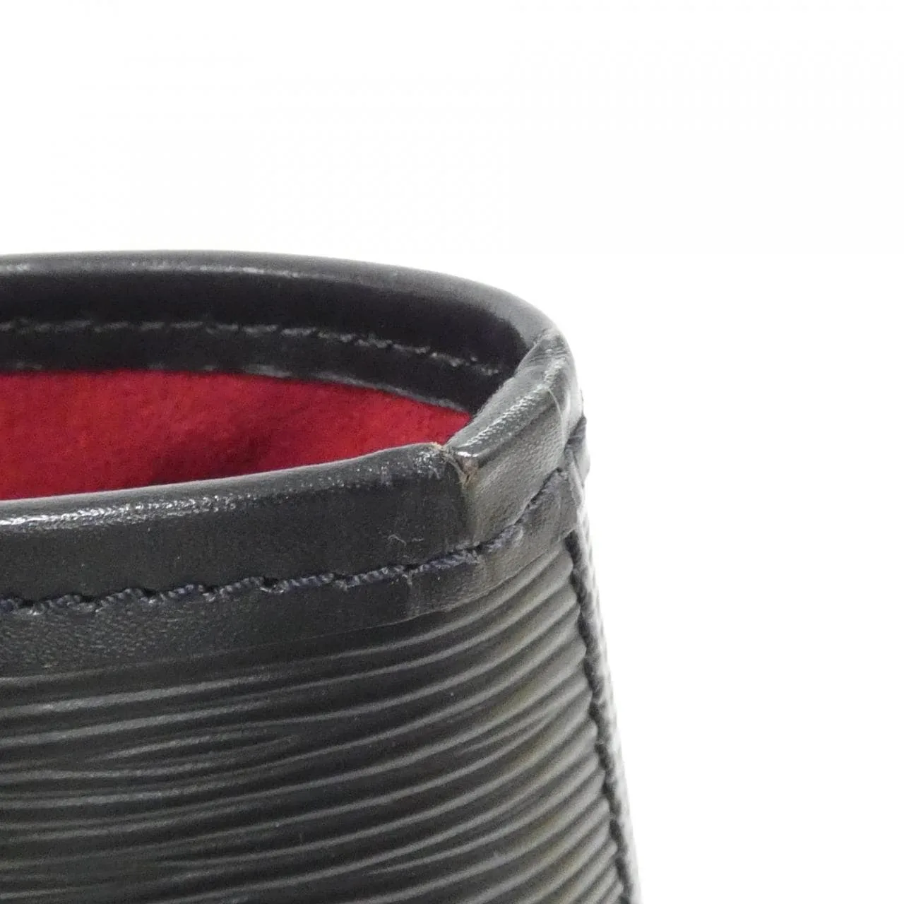 LOUIS VUITTON M58992 Shoulder Epi 黑色 Epi 中古品A - 縮圖 4