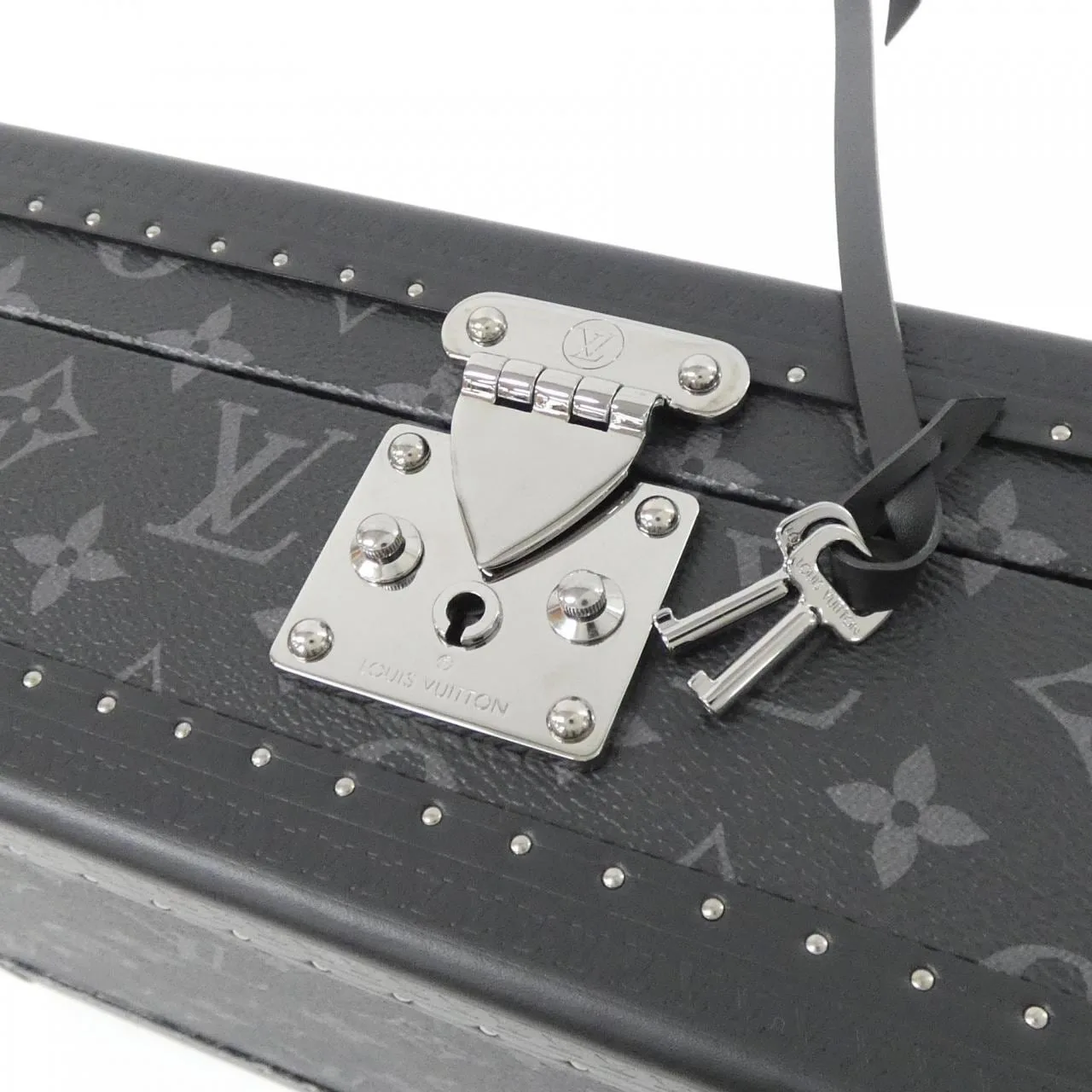 LOUIS VUITTON Eclipse M20016 Wallet Monogram Black Monogram Rank A - Thumbnail 4