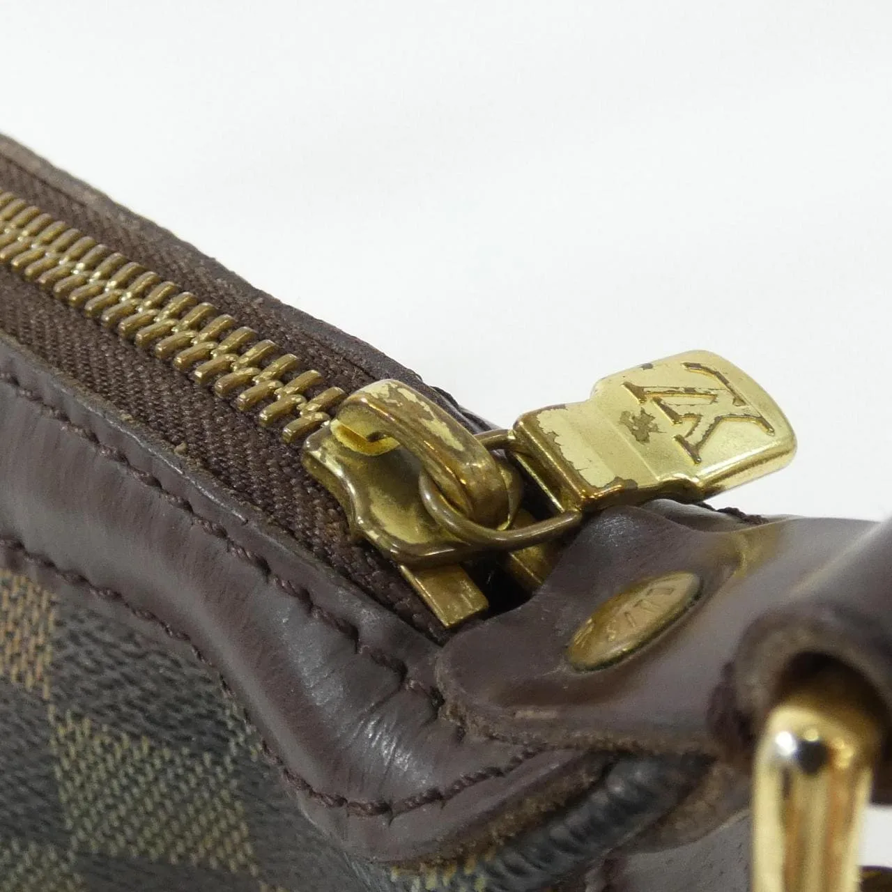 LOUIS VUITTON N51995 肩背包 Damier 4