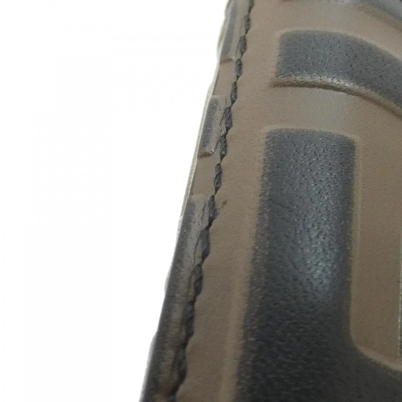 FENDI 8M0251 AAFM Wallet 黑色 中古品A - 縮圖 3