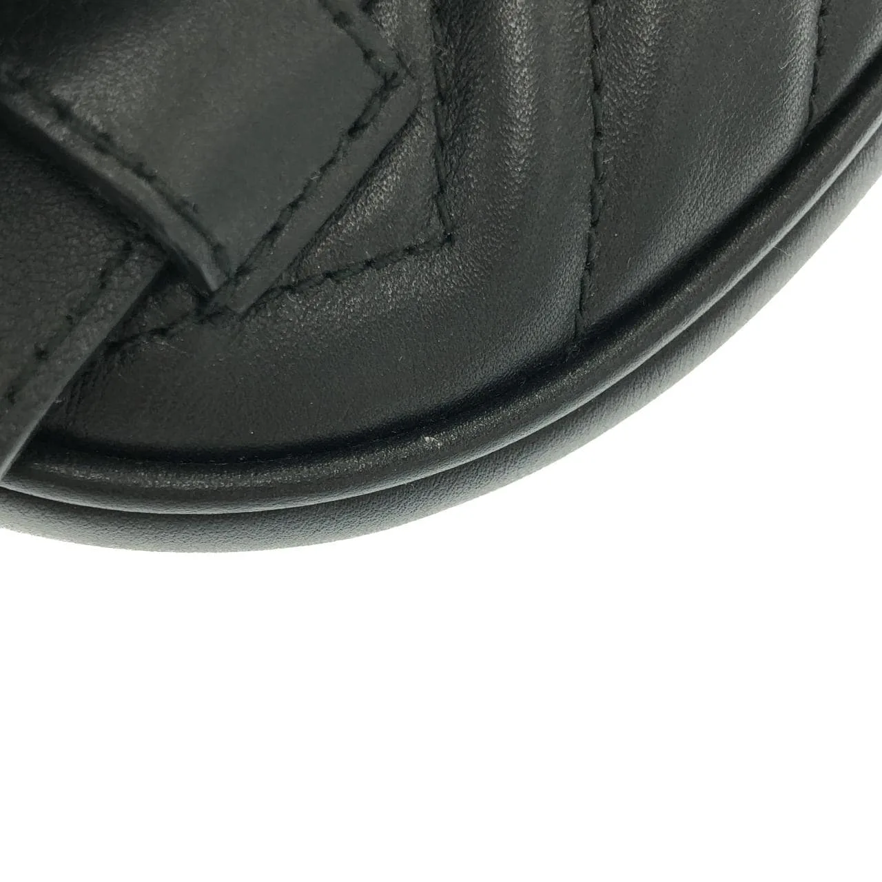 GUCCI 476434 DSVRT 腰包 皮革 黑色 皮革 中古品A - 縮圖 4