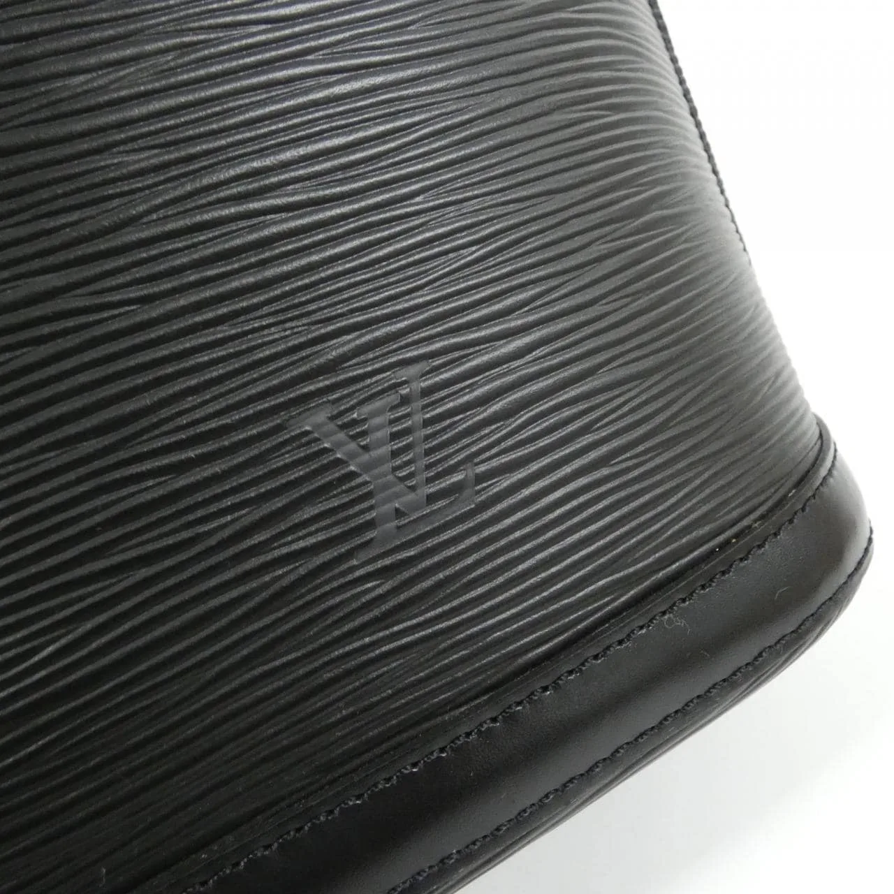 LOUIS VUITTON M52282 Shoulder Epi 黑色 Epi 中古品A - 縮圖 5