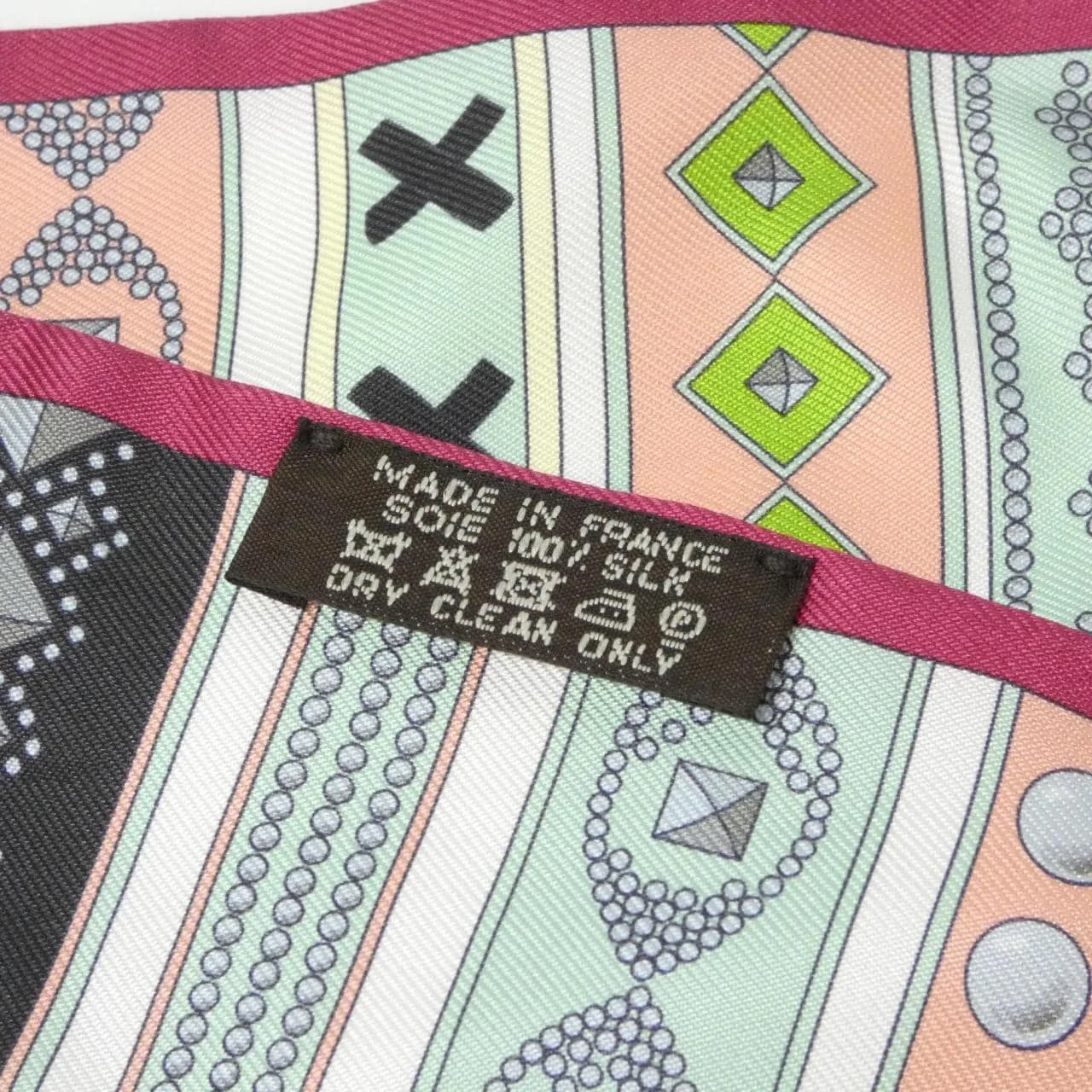 HERMES 062770S Scarf 3