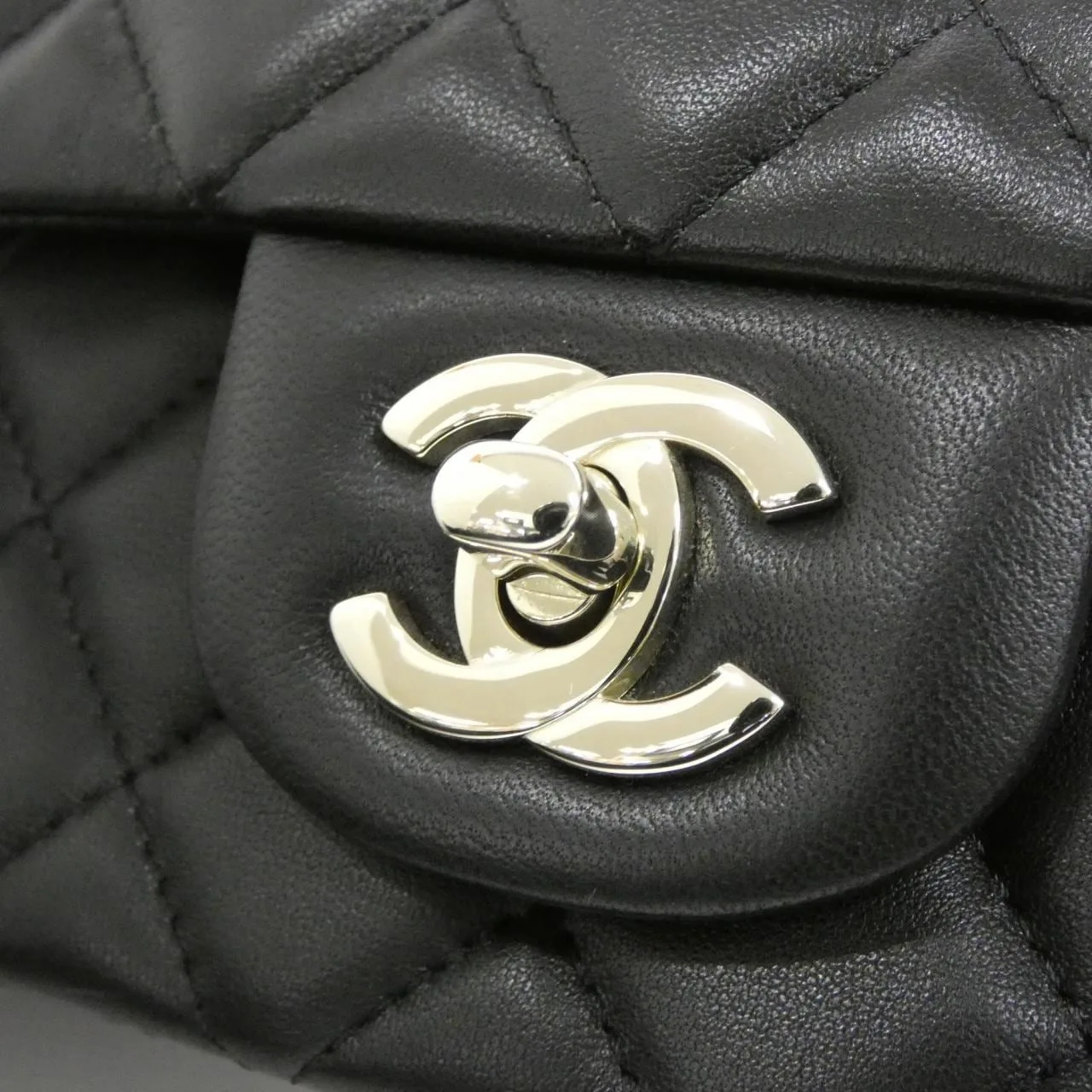 CHANEL Boy Chanel 69900 Shoulder Lambskin 黑色 羊皮 中古品A - 縮圖 4
