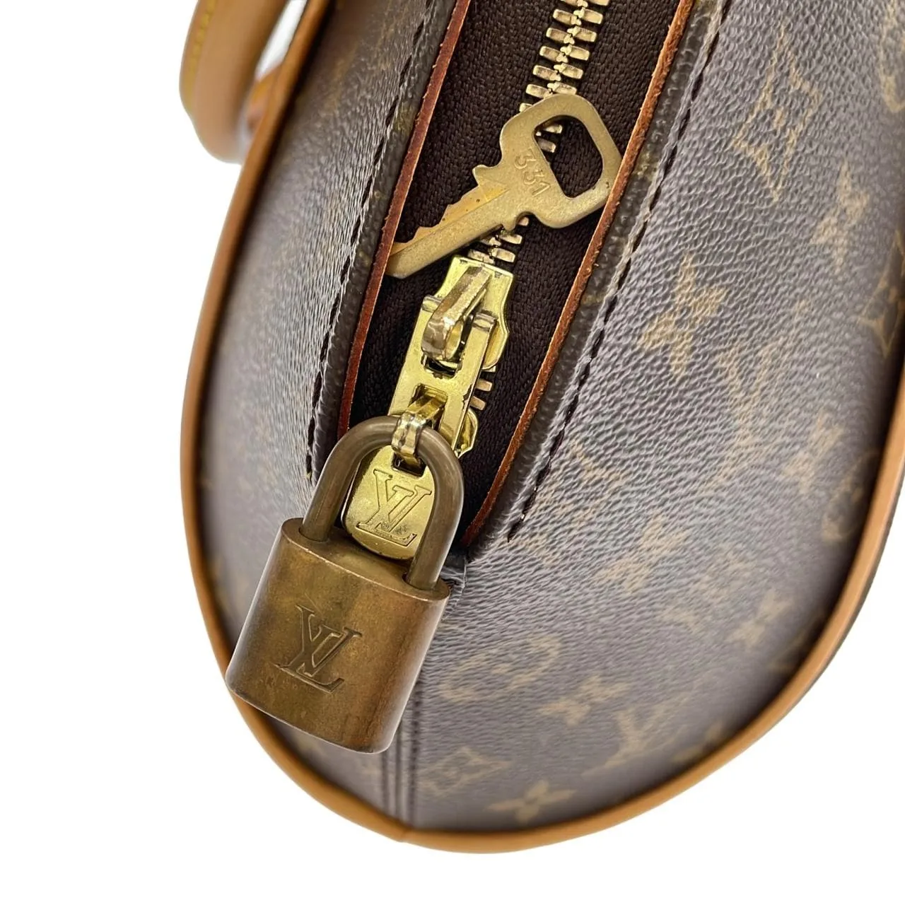 LOUIS VUITTON Ellipse M51127 Handbag Monogram 4