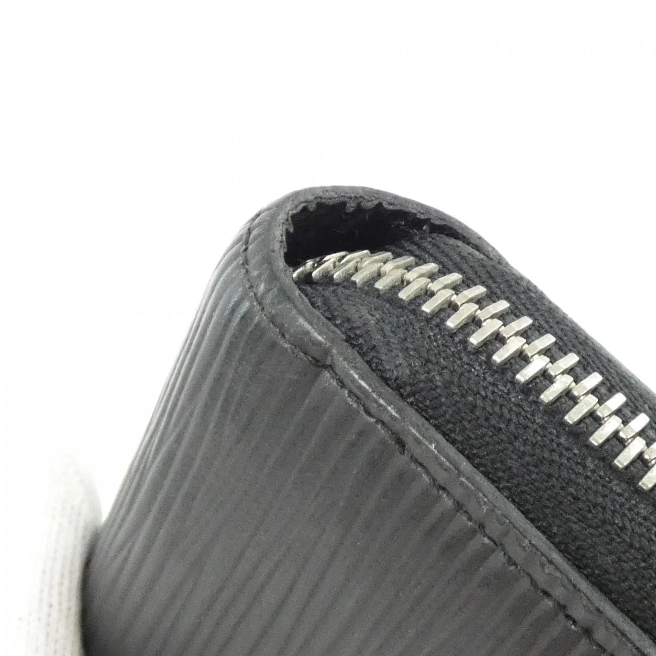 LOUIS VUITTON M61857 Wallet Epi Black Epi Rank A - Thumbnail 6