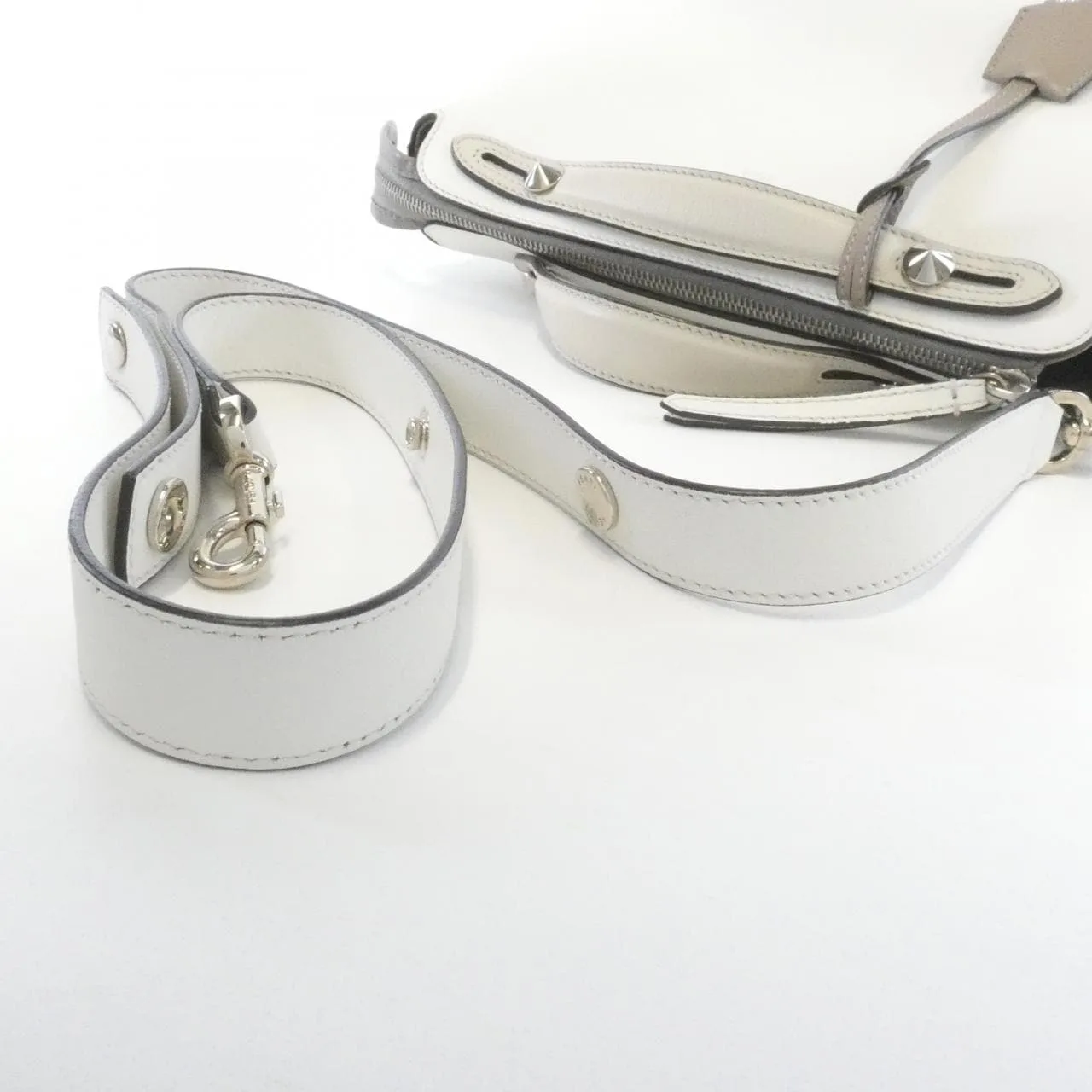 FENDI By The Way 8BL124 Z1D Handbag Leather 黑色 皮革 中古品A - 縮圖 6