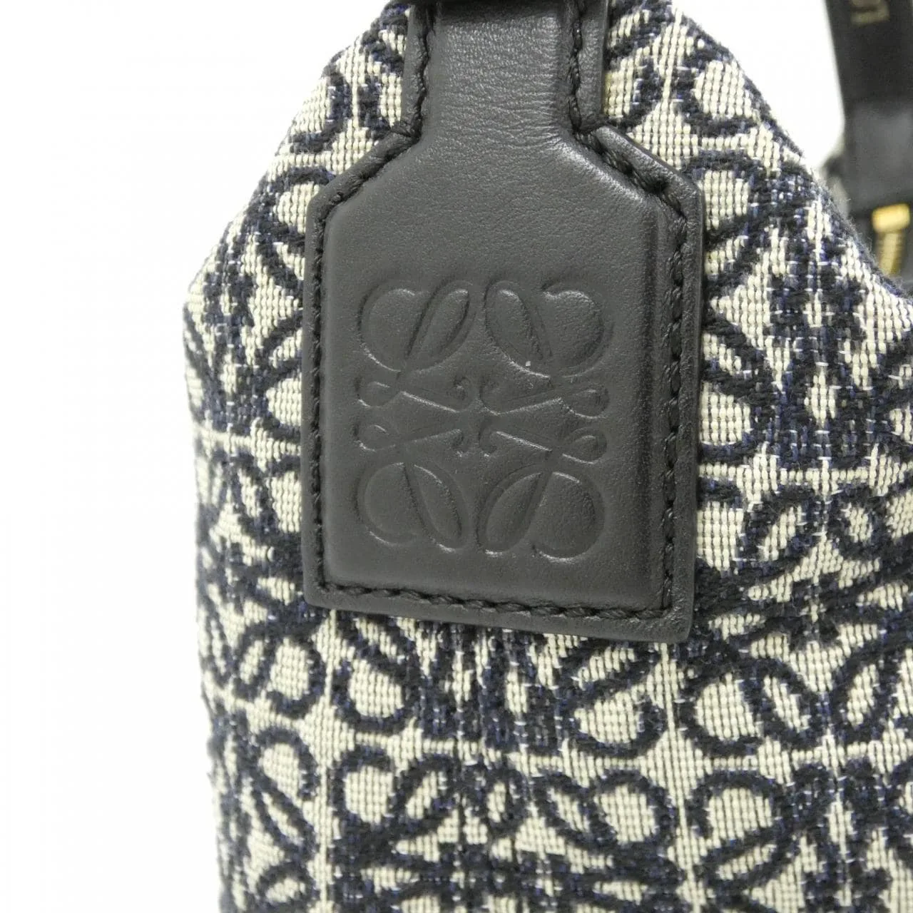 LOEWE A906K75X06 Handbag Canvas Black Canvas Rank A - Thumbnail 3