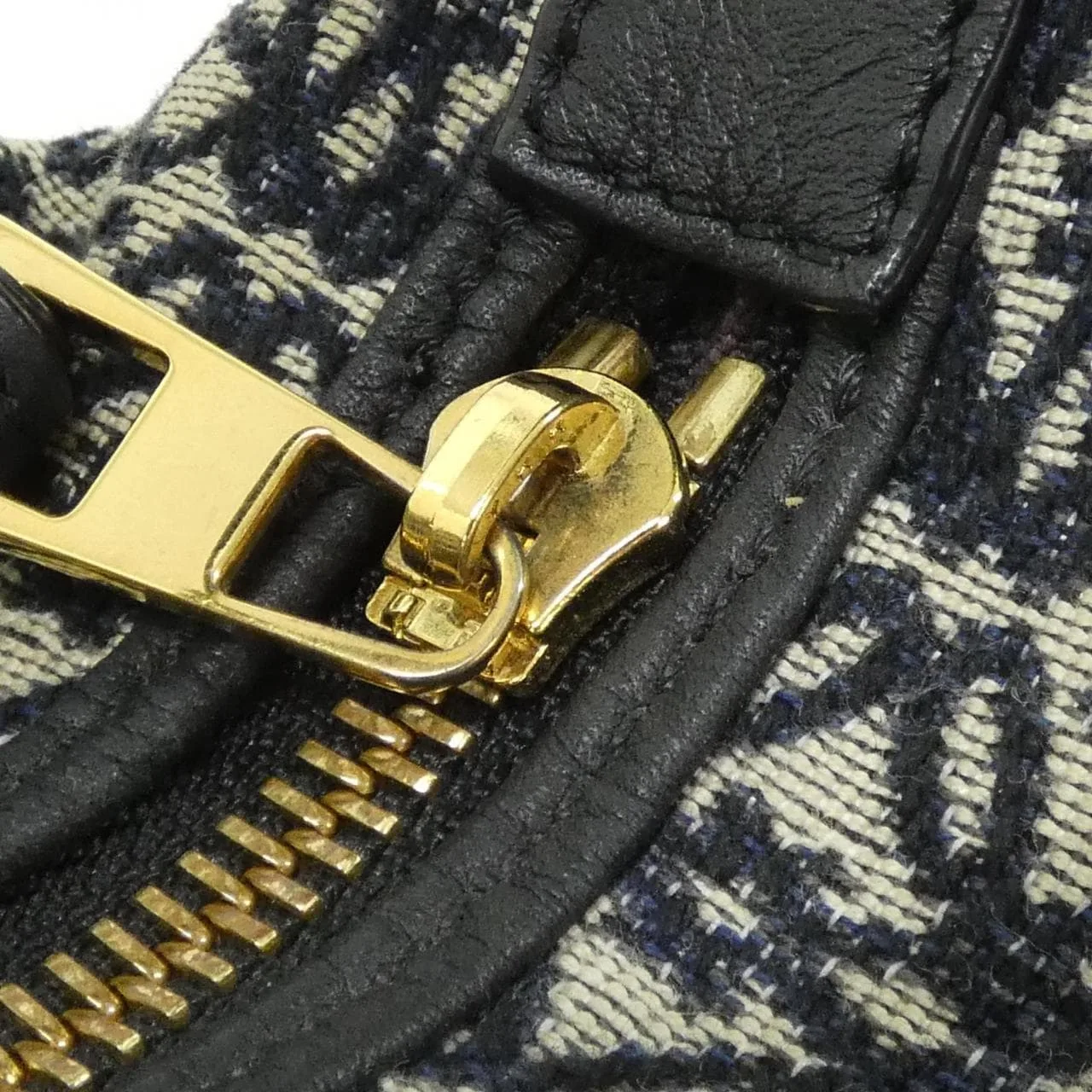 LOEWE A906K75X06 Handbag Canvas Black Canvas Rank A - Thumbnail 4