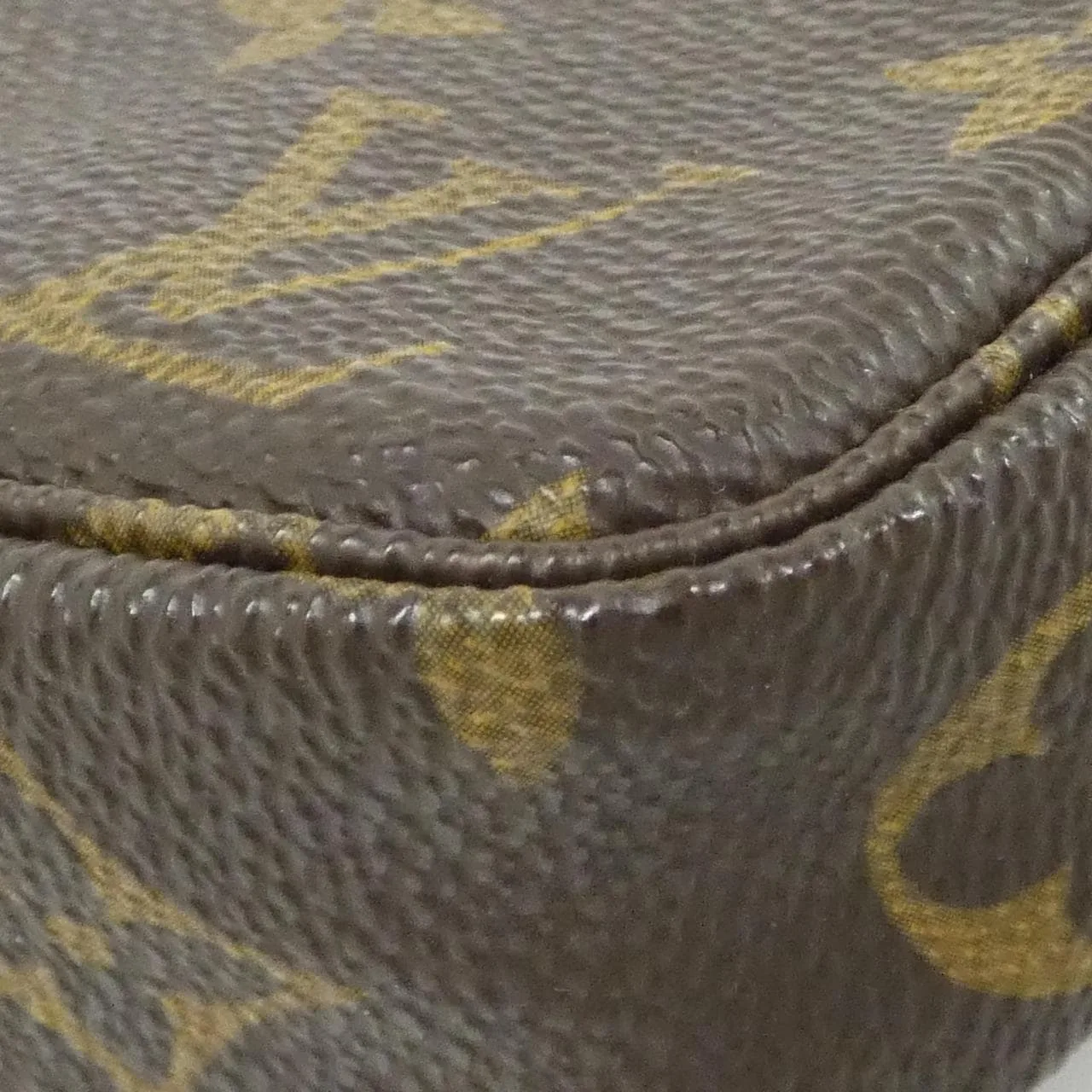 LOUIS VUITTON Pochette M51980 Pochette Monogram Black Monogram Rank A - Thumbnail 2