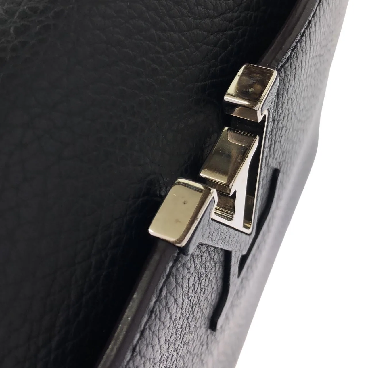 LOUIS VUITTON Capucines N92040 Handbag Leather 5