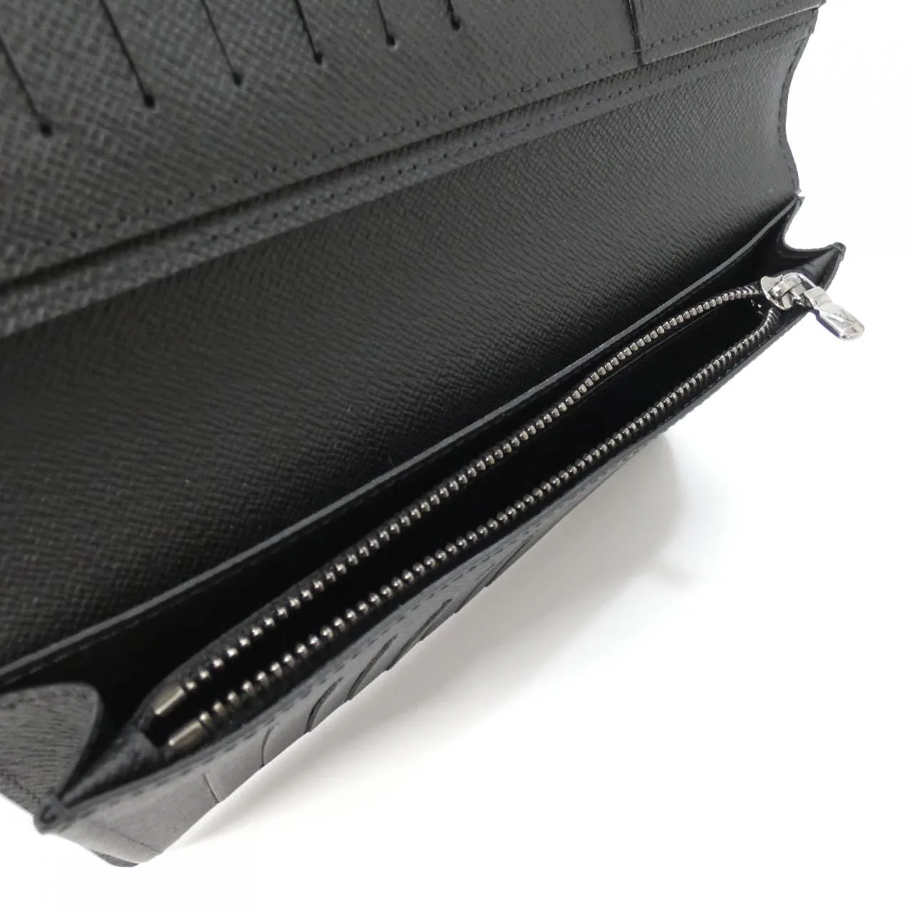 LOUIS VUITTON Eclipse M61697 Wallet Monogram Black Monogram Rank A - Thumbnail 4