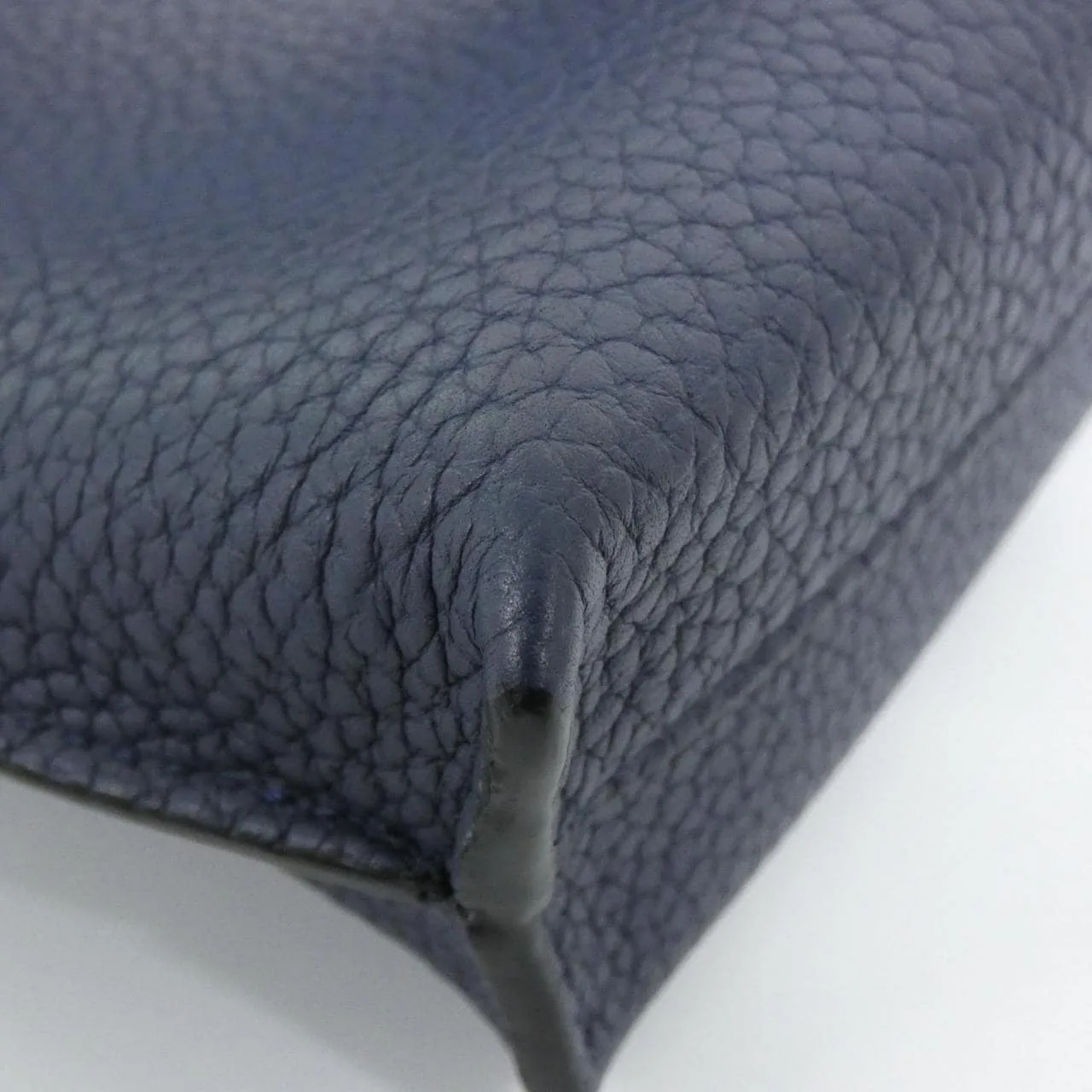 LOEWE C500P02X02 肩背包