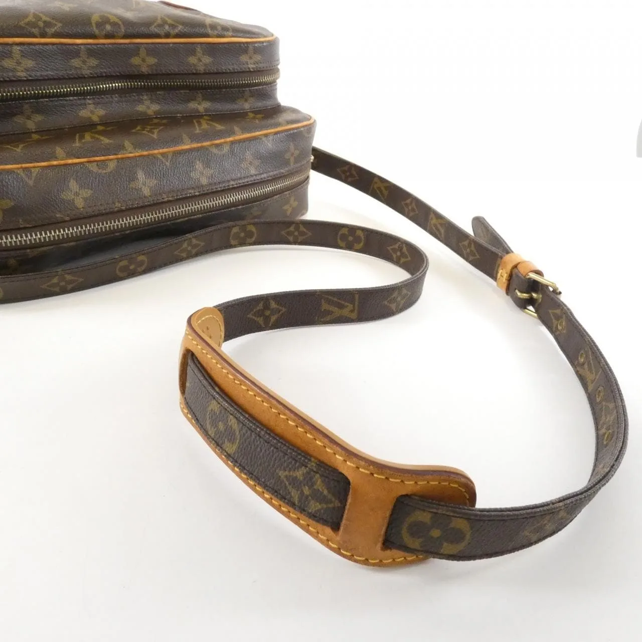 LOUIS VUITTON Nile M45244 Shoulder Monogram 黑色 Monogram 中古品B - 縮圖 6
