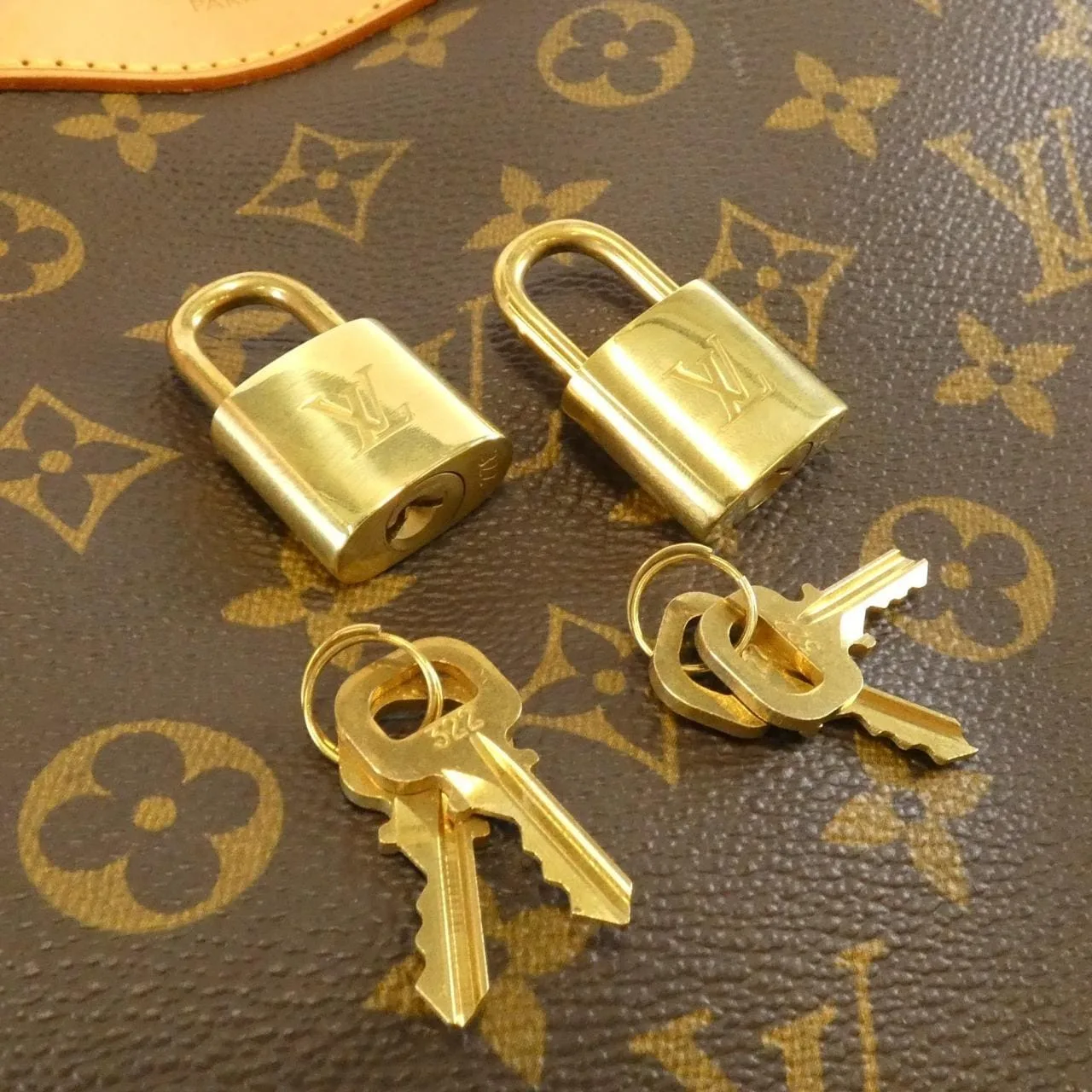 LOUIS VUITTON M41443 Bag Monogram Black Monogram Rank A - Thumbnail 5