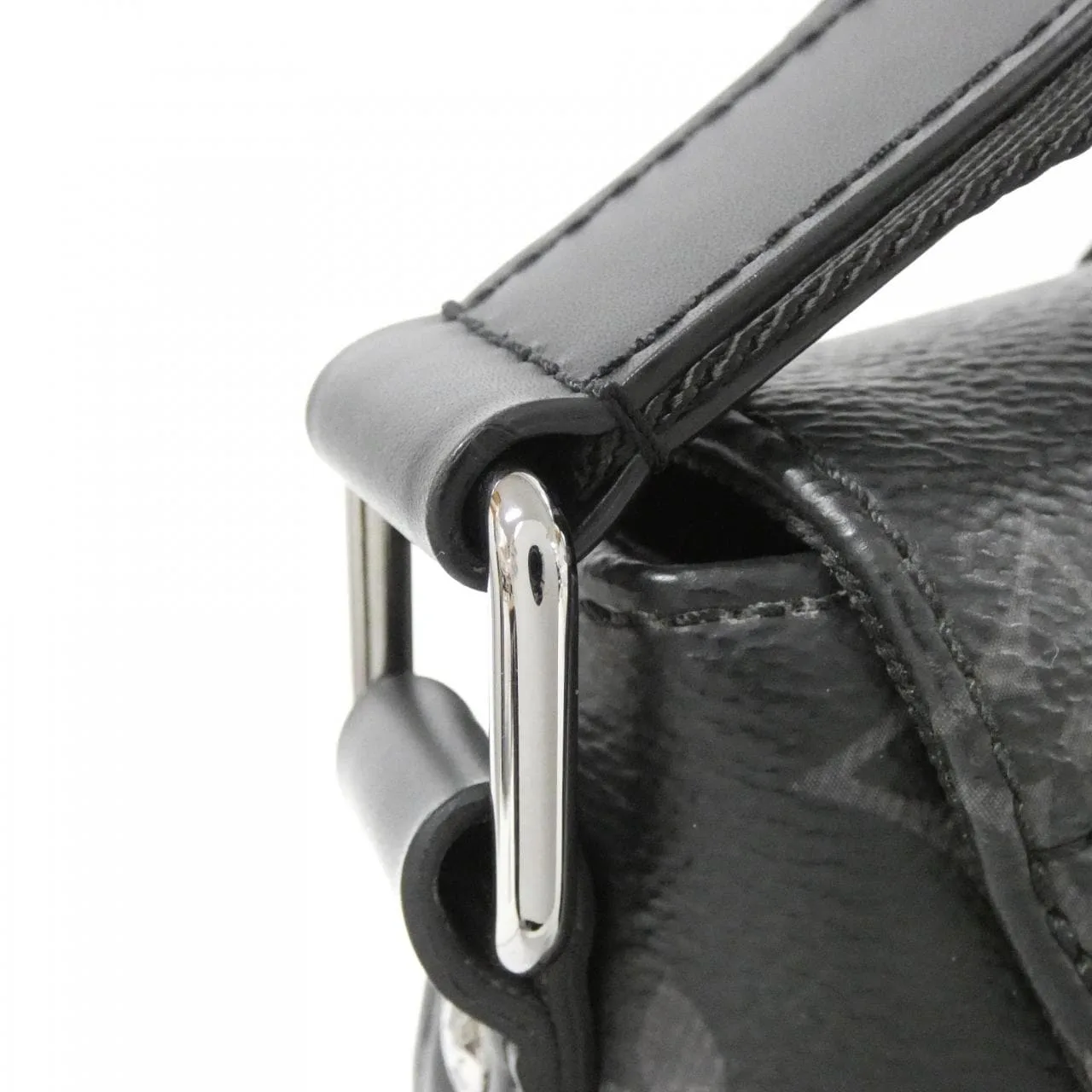 LOUIS VUITTON District M45272 Shoulder Monogram Black Monogram Rank A - Thumbnail 7