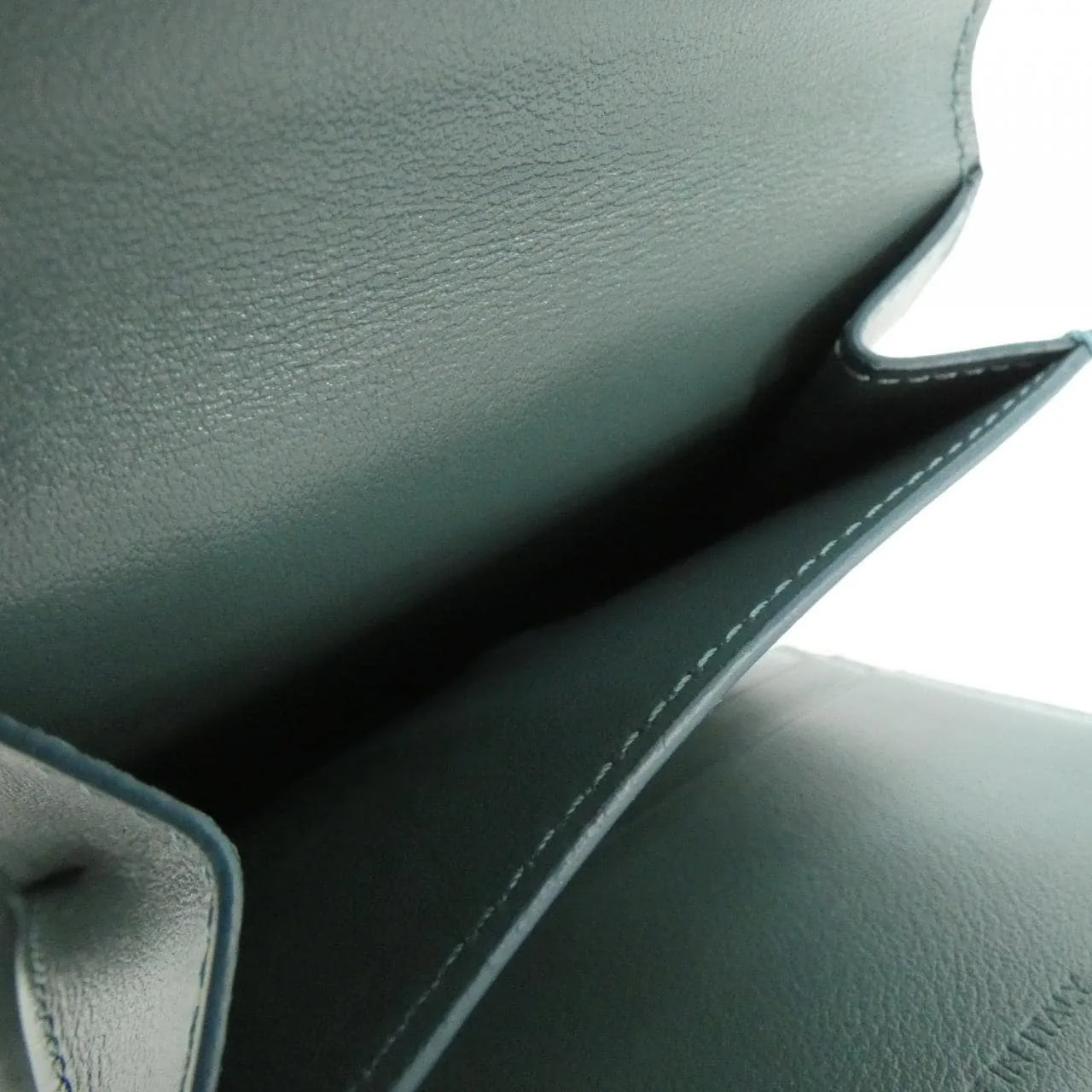 CELINE 10B573CQP 銀包 皮革 綠色 皮革 中古品A - 縮圖 7
