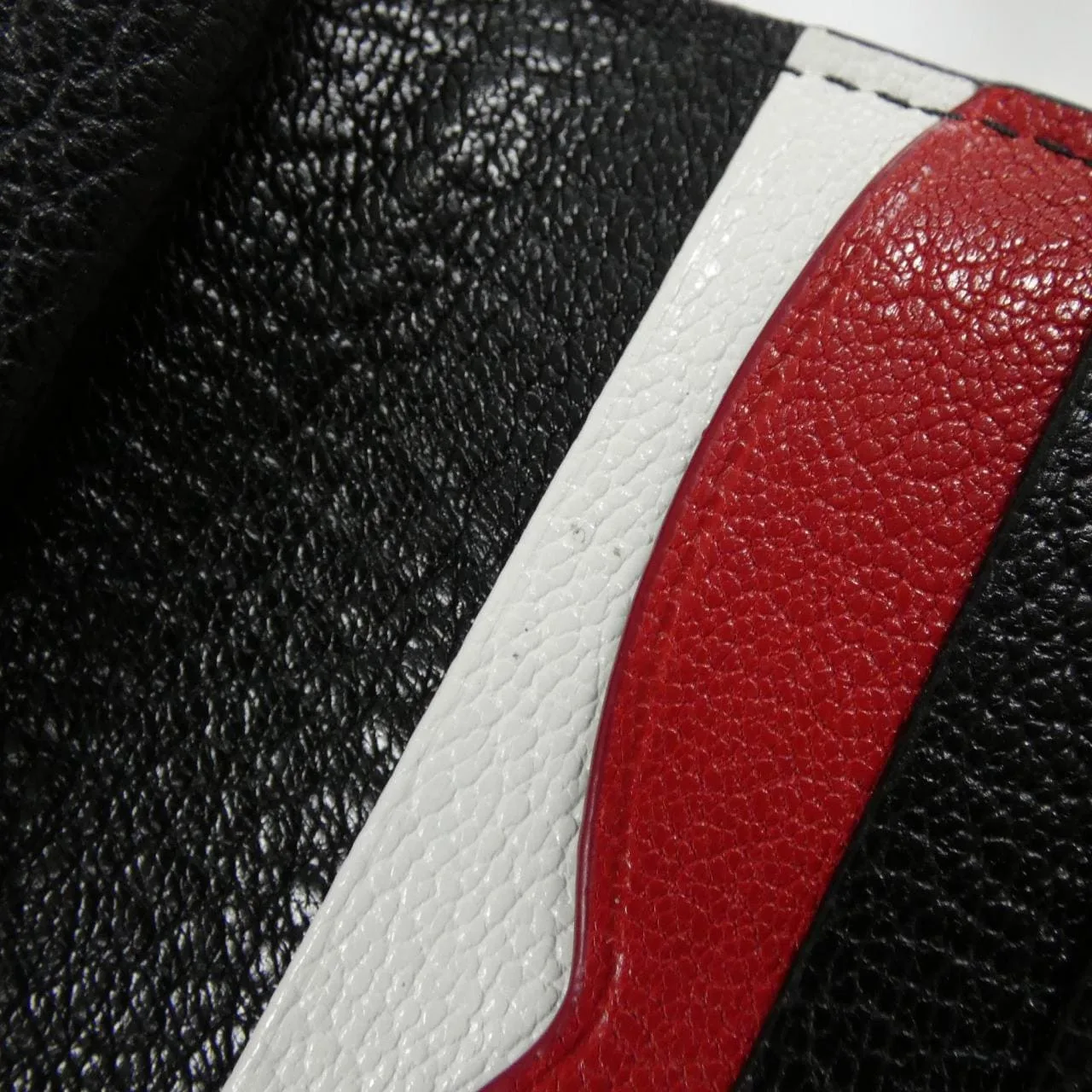 MIU MIU 5MV204 Wallet 黑色 中古品A - 縮圖 7