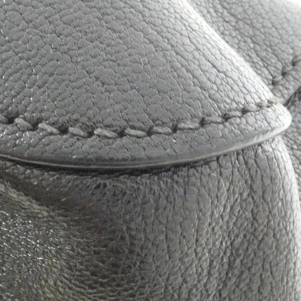 MIU MIU RL0058 手提包 4