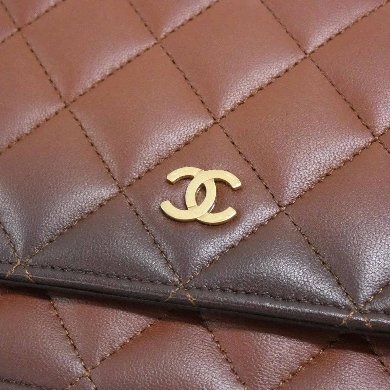 CHANEL Timeless Classic AP0250 Wallet Lambskin Brown Lambskin Rank A - Thumbnail 5