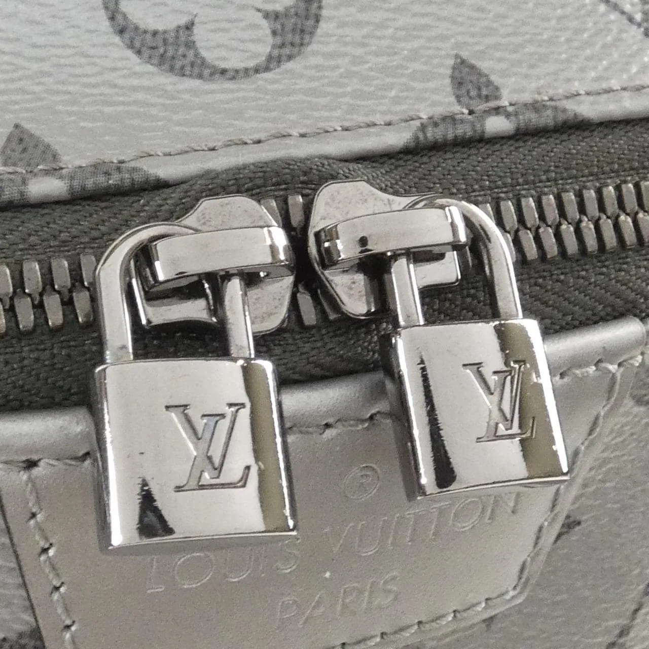 LOUIS VUITTON M43845 Backpack Monogram Silver Monogram Rank B - Thumbnail 6