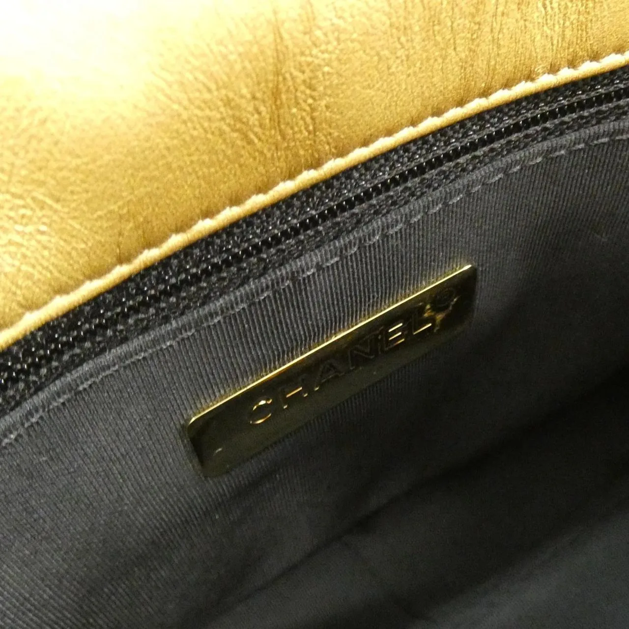 CHANEL Chanel 19 AS1160 Shoulder Lambskin Gold Lambskin Rank B - Thumbnail 8
