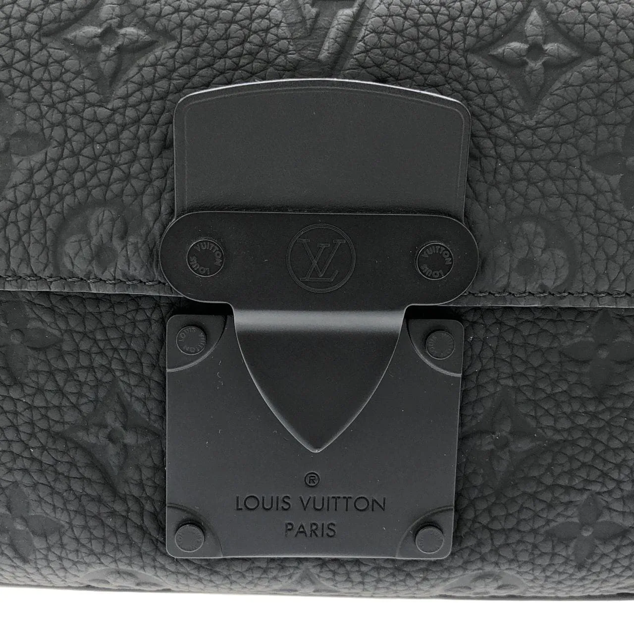 LOUIS VUITTON M58489 Shoulder Monogram Black Monogram Rank A - Thumbnail 5