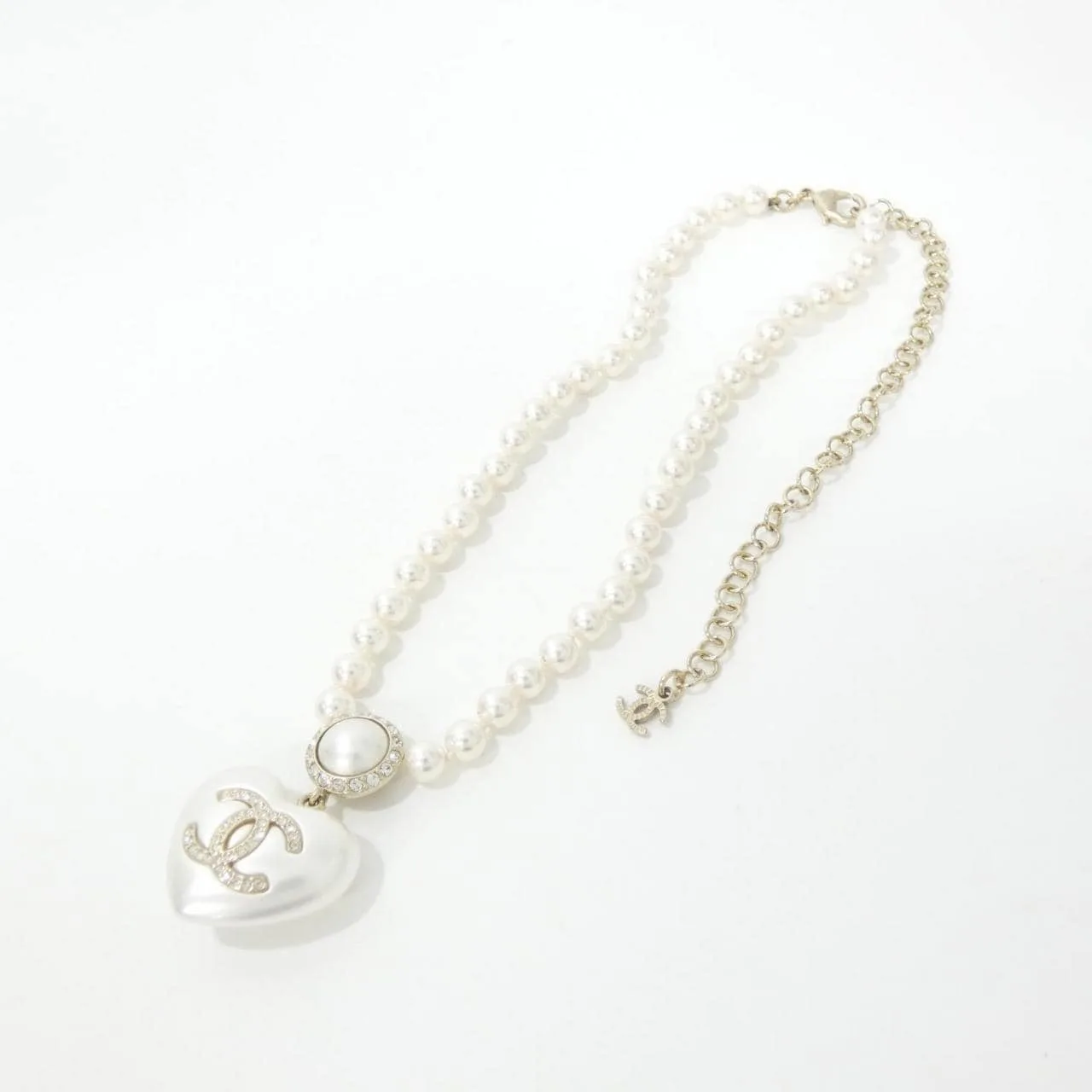 CHANEL AB7012 accessories