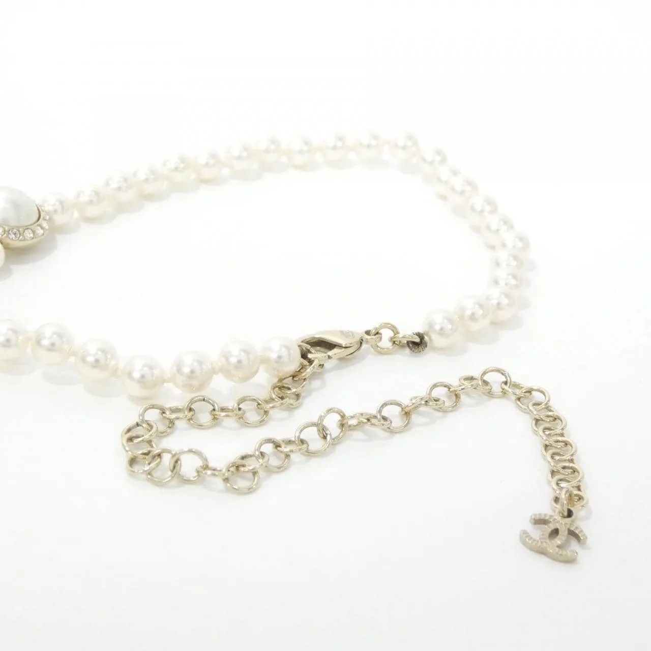 CHANEL AB7012 accessories