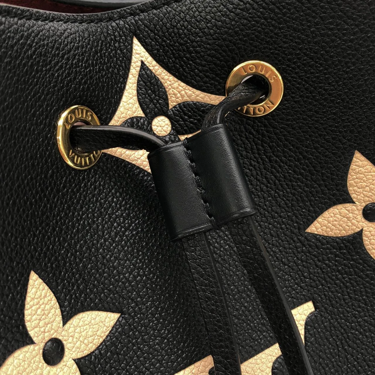 LOUIS VUITTON M45497 Shoulder Monogram Black Monogram Rank A - Thumbnail 4