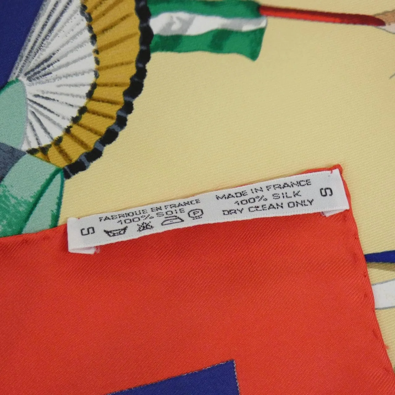 HERMES Scarf 3