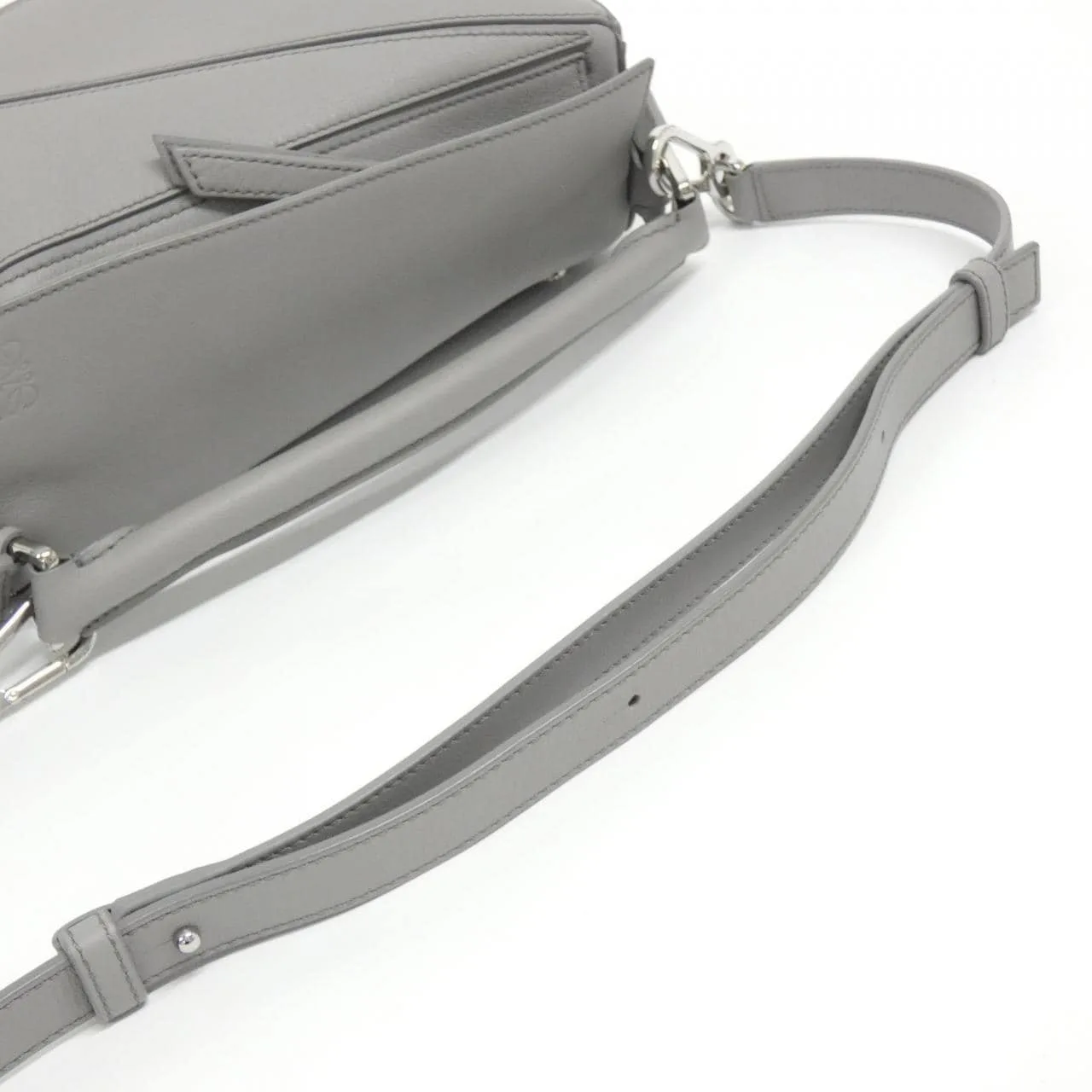 LOEWE Puzzle 322 30 S21 Handbag Black Rank A - Thumbnail 6