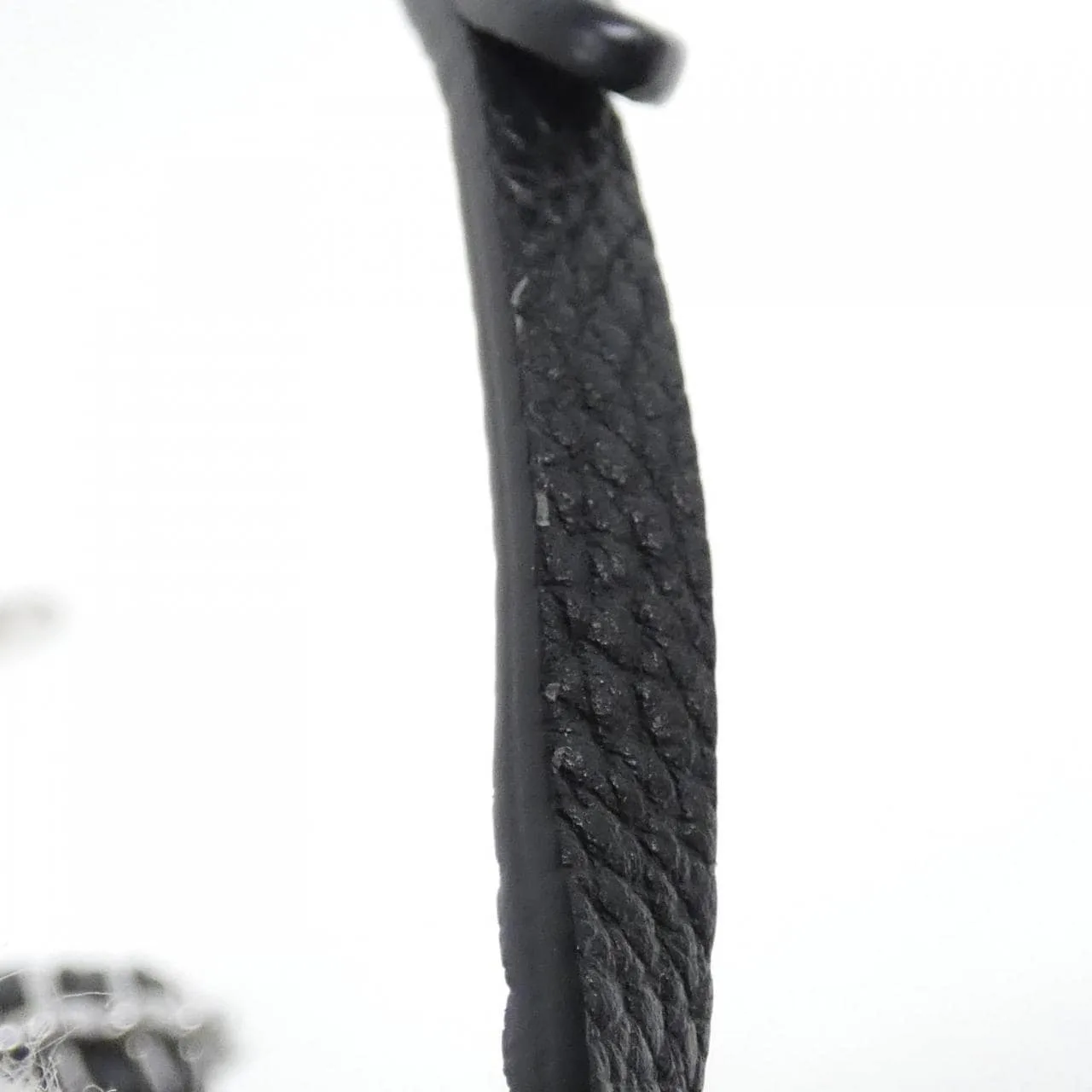 LOUIS VUITTON Mahina M21096 Shoulder Black Rank A - Thumbnail 3