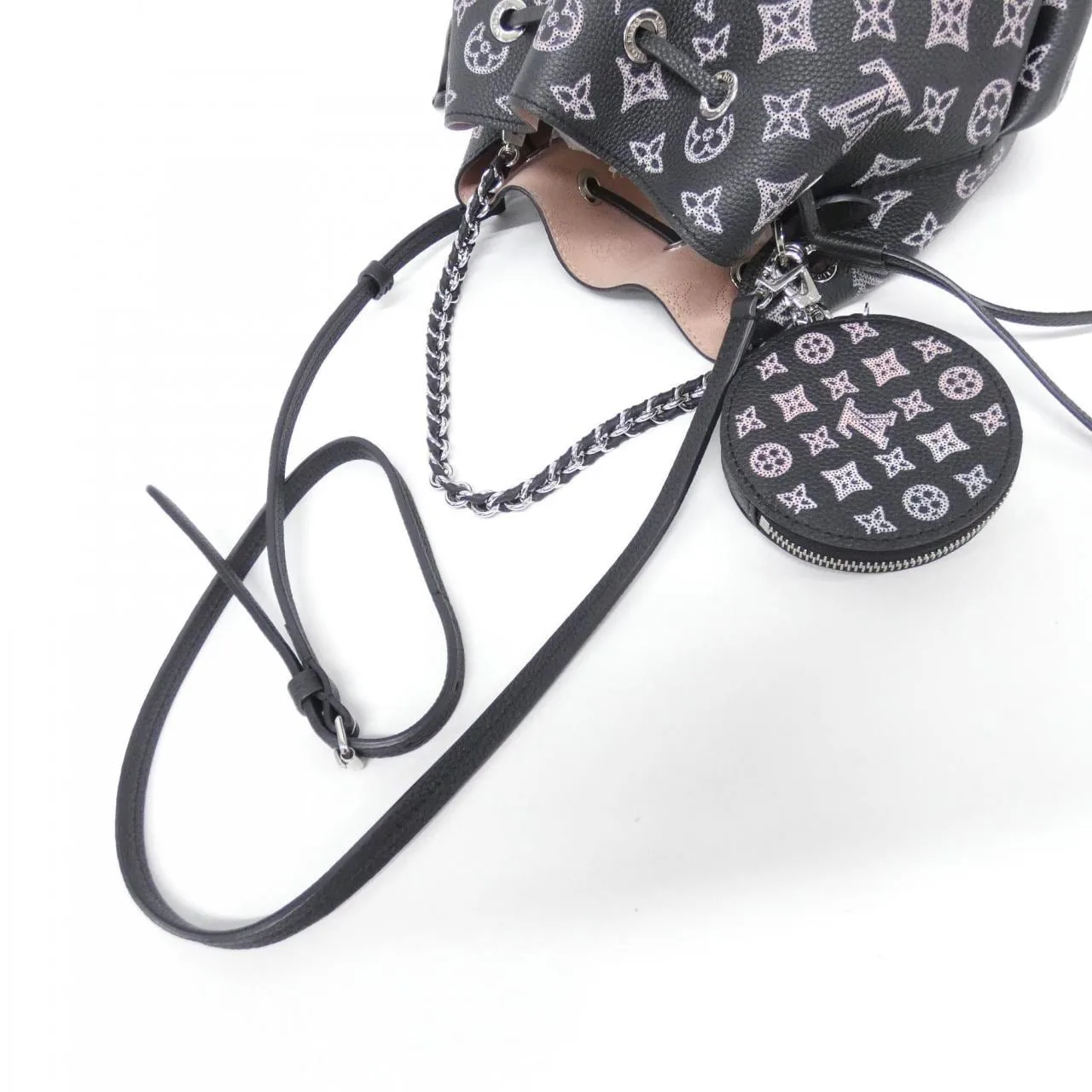 LOUIS VUITTON Mahina M21096 Shoulder Black Rank A - Thumbnail 5