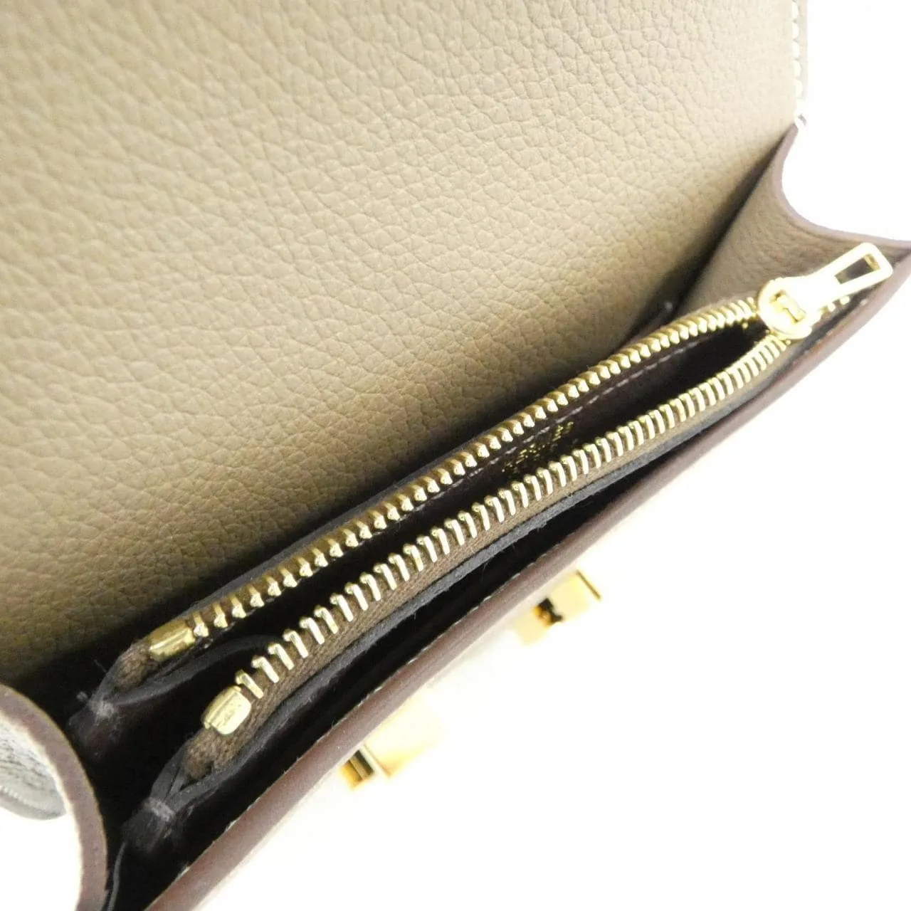 HERMES Constance 082501CC Wallet Taupe Rank A - Thumbnail 5
