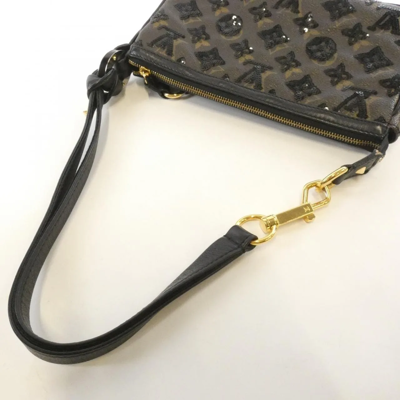 LOUIS VUITTON Pochette M40247 小斜揹包 Monogram 黑色 Monogram 中古品B - 縮圖 7