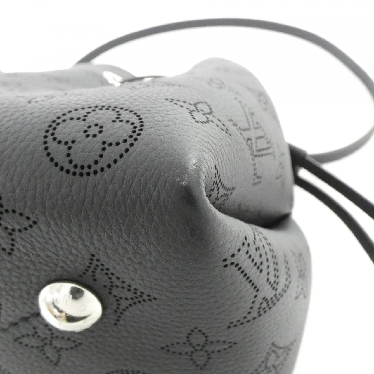 LOUIS VUITTON Mahina M57070 肩背包 2
