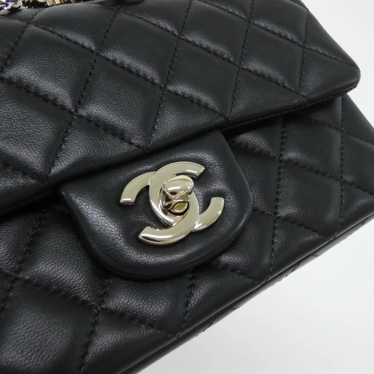 CHANEL AS2326 肩背包 羊皮 黑色 羊皮 中古品A - 縮圖 4