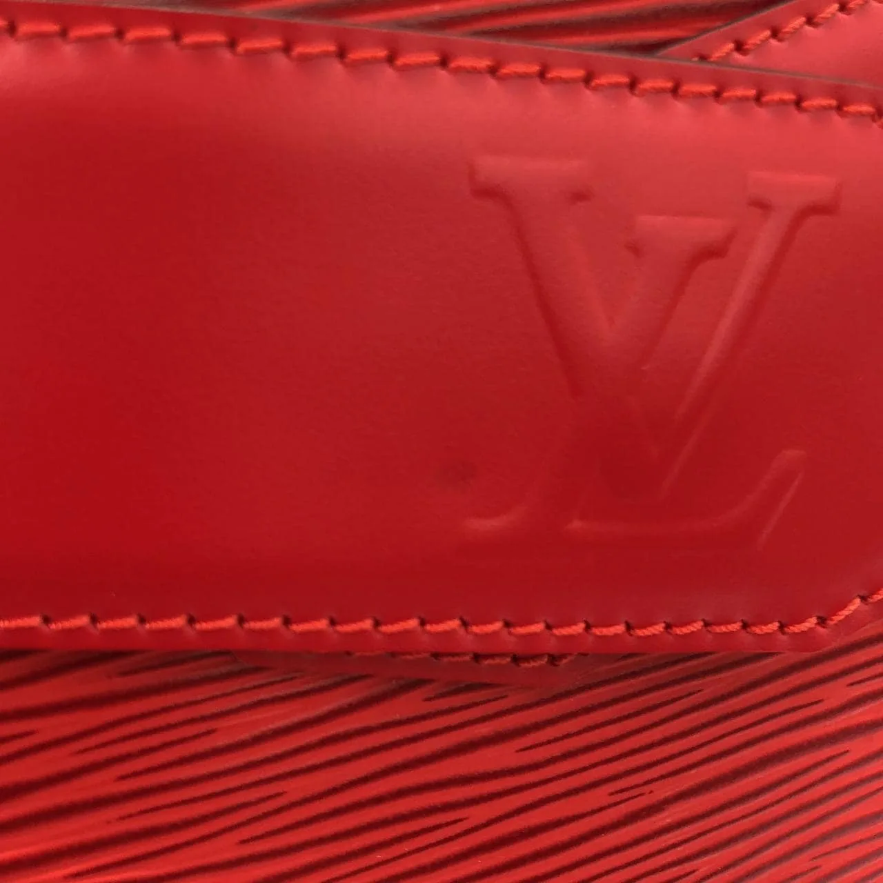 LOUIS VUITTON M80207 肩背包 Epi 紅色 Epi 中古品A - 縮圖 5